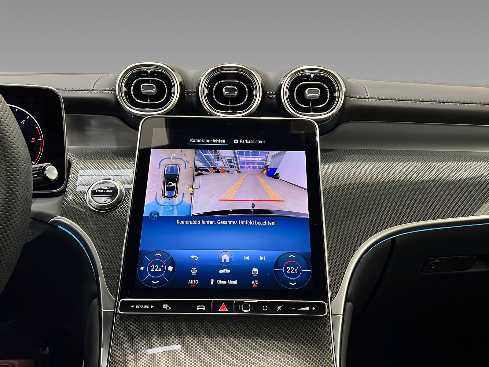 GLC 220d 4MATIC AMG+NIGHT+EASY-PACK+Ambi+AHK+360 Bild 11