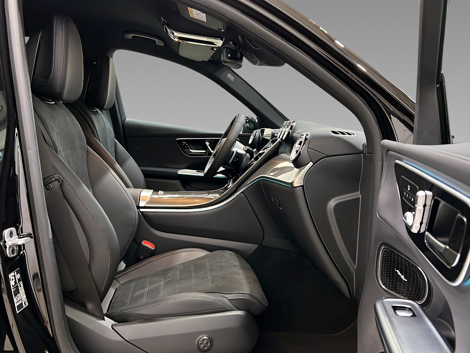 GLC 220d 4MATIC AMG+NIGHT+EASY-PACK+Ambi+AHK+360 Bild 14