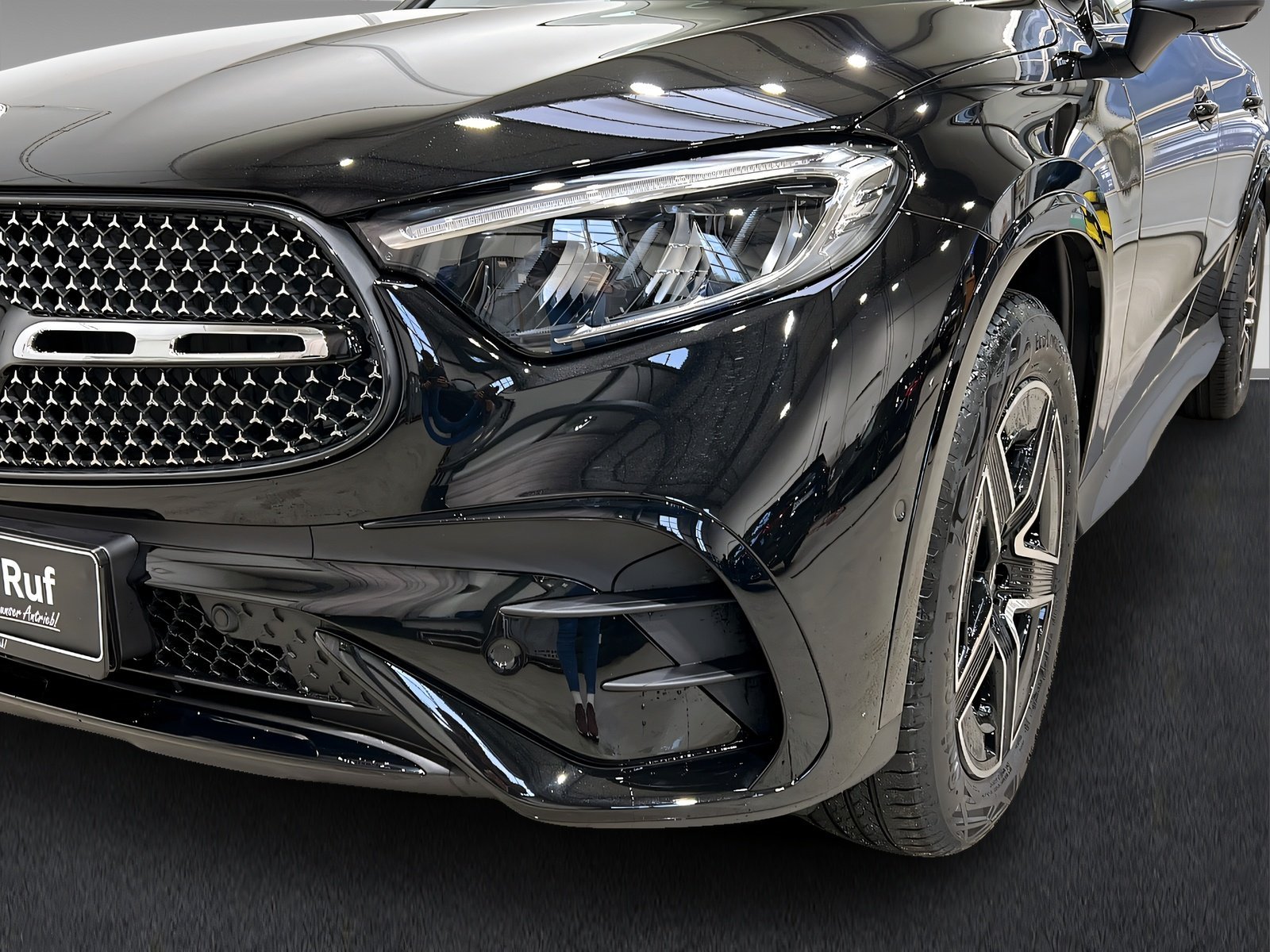 GLC 220d 4MATIC AMG+NIGHT+EASY-PACK+Ambi+AHK+360 Bild 15