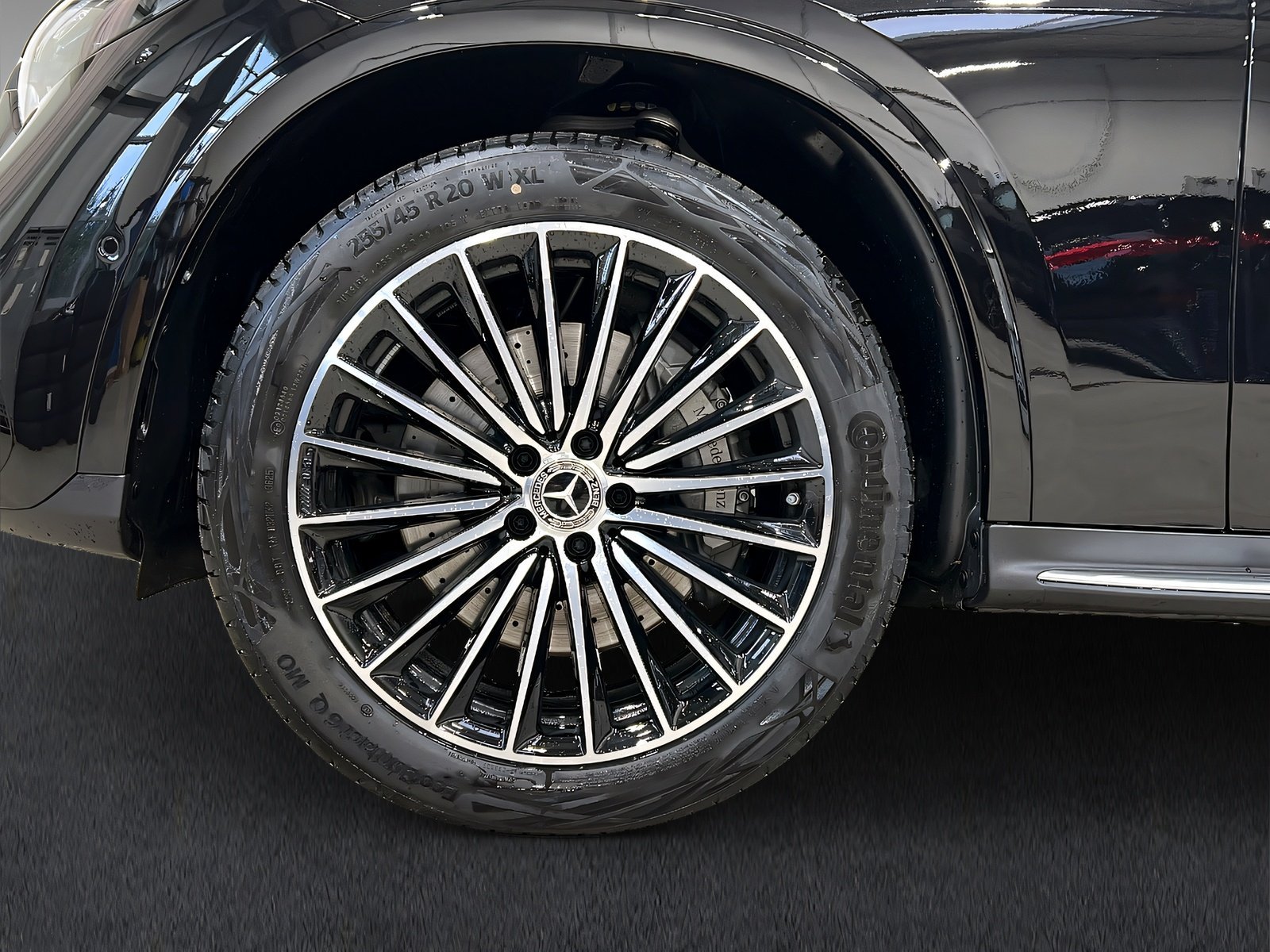 GLC 450 d 4M AMG+LEDER+NIGHT+Memo+Burme+AHK+360° Bild 7