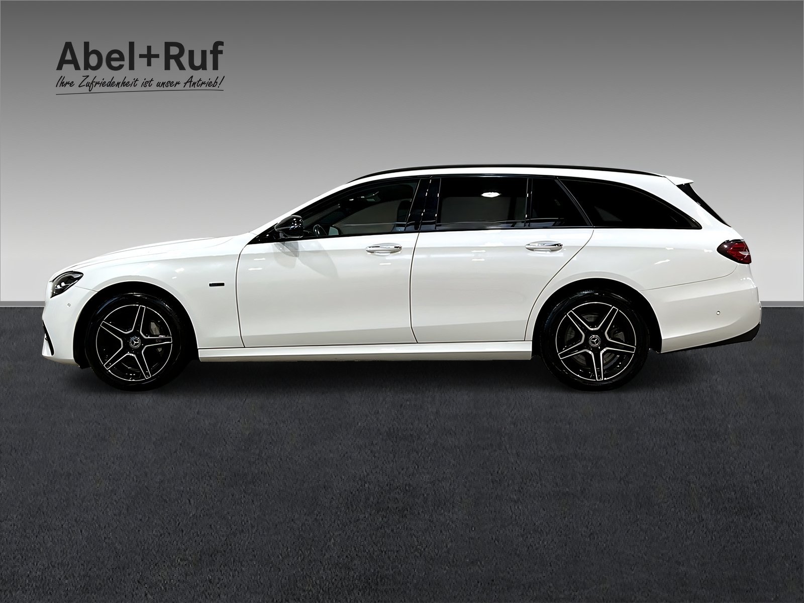 E 300de 4M T AMG+NIGHT+DISTRO+Burme+AHK+360° Bild 5