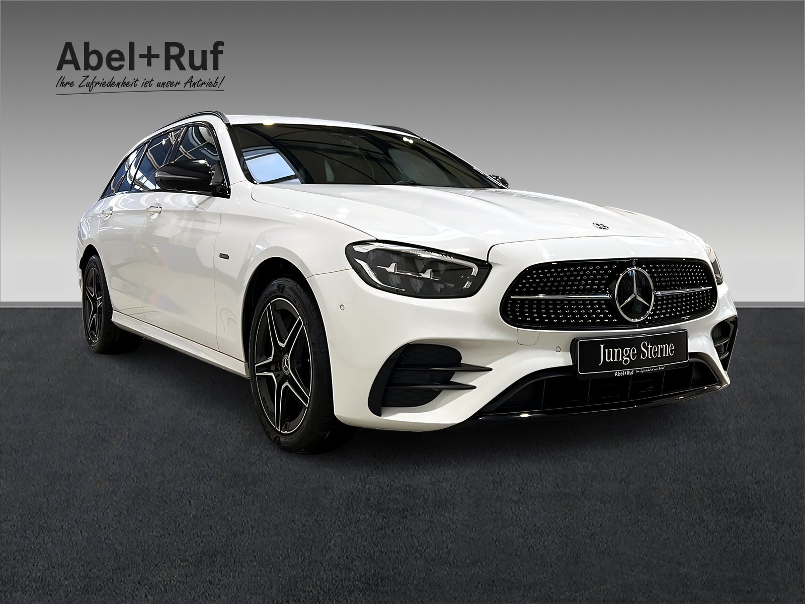 E 300de 4M T AMG+NIGHT+DISTRO+Burme+AHK+360° Bild 6