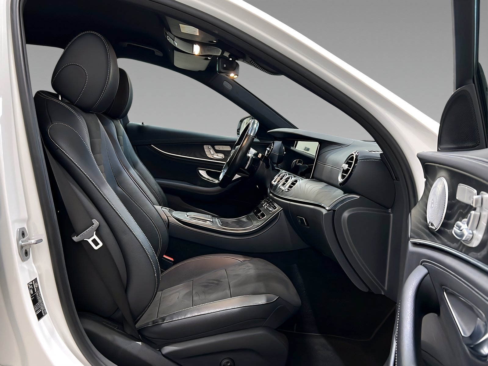 E 300de 4M T AMG+NIGHT+DISTRO+Burme+AHK+360° Bild 12