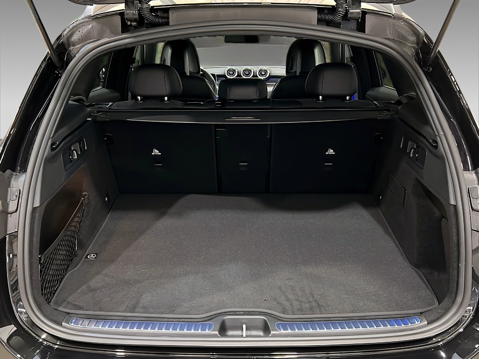 GLC 220d 4MATIC AMG+NIGHT+EASY-PACK+Ambi+AHK+360 Bild 6