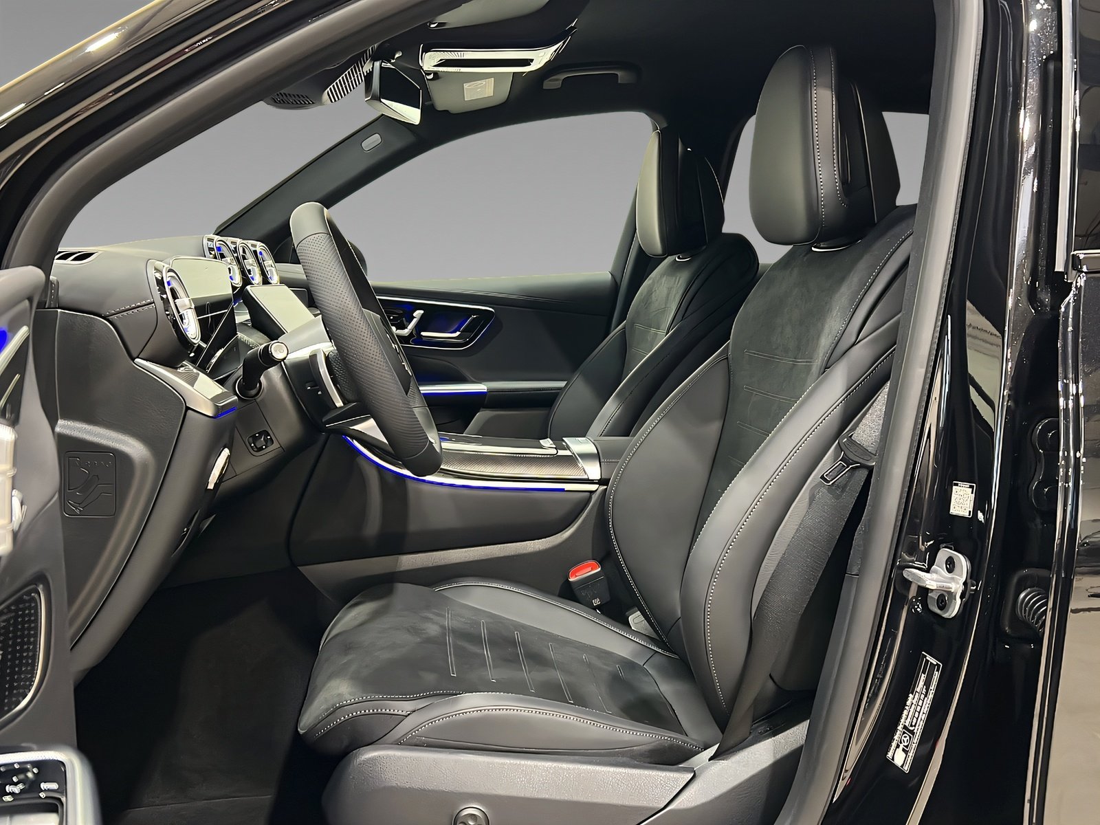 GLC 220d 4MATIC AMG+NIGHT+EASY-PACK+Ambi+AHK+360 Bild 8