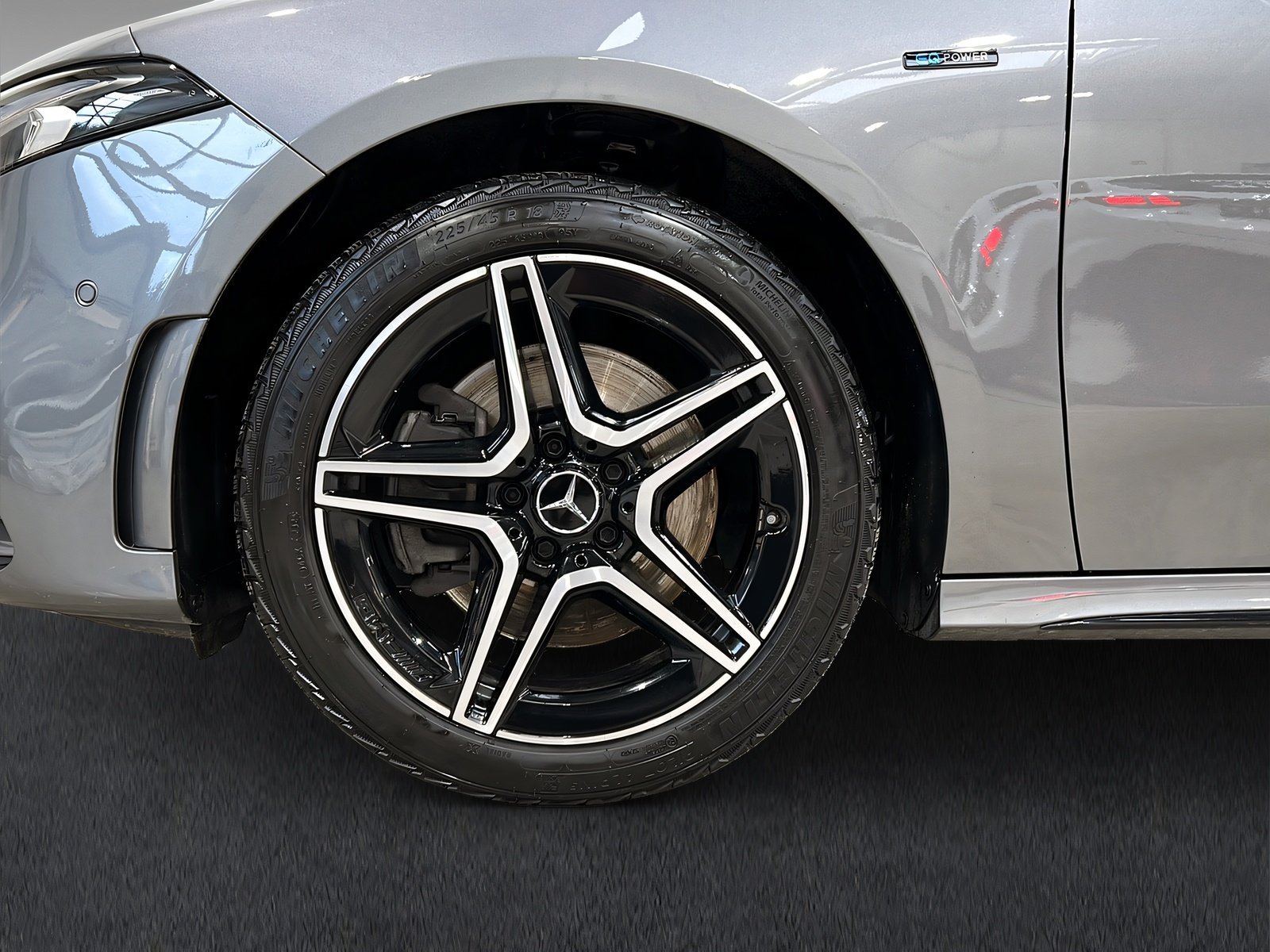 A 250 e Limousine AMG+DISTR+nur HÄNDLER/Gewerbe Bild 4