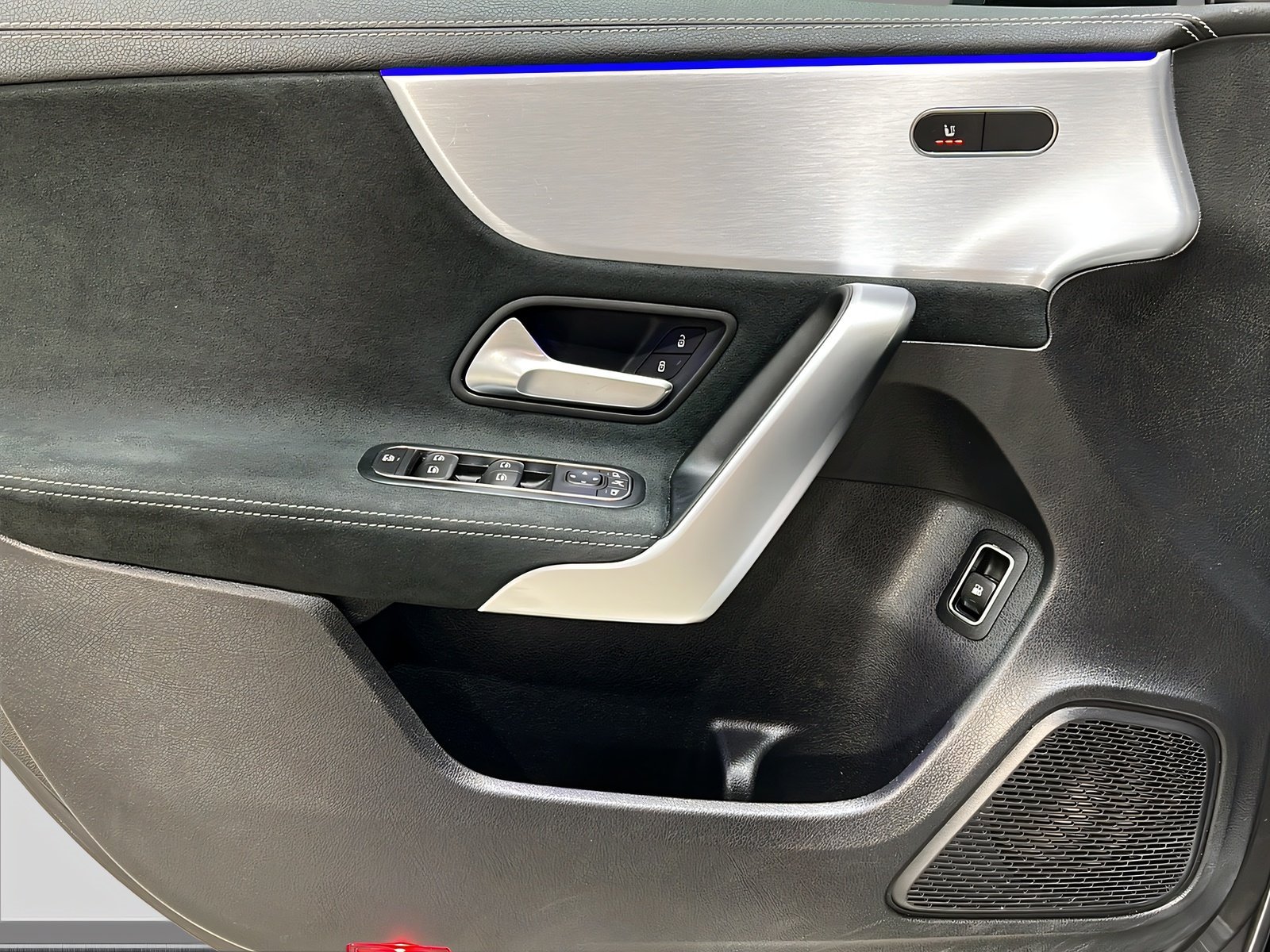 A 250 e Limousine AMG+DISTR+nur HÄNDLER/Gewerbe Bild 13