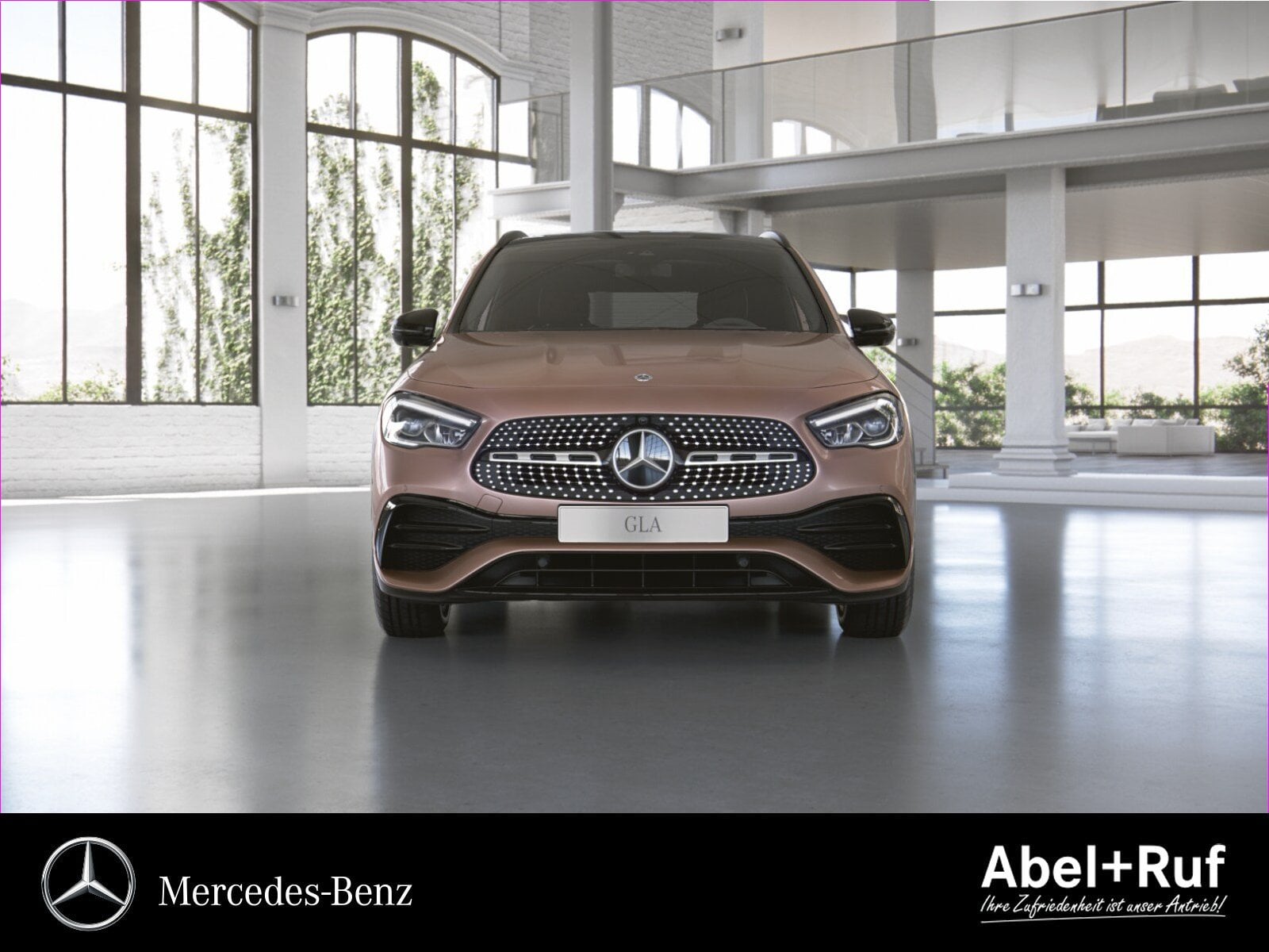 GLA 250 e AMG+NIGHT+Head-Up+TotWi+Pano+Ambi+360° Bild 2