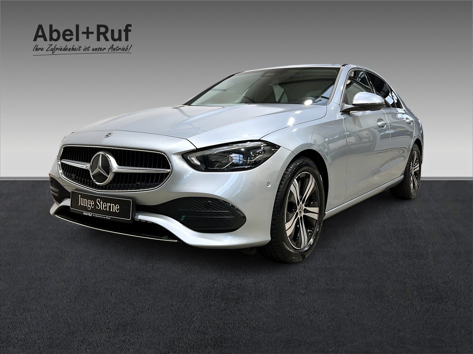 Mercedes-Benz C 220 d AVANTGARDE + LED + Kam + CarPlay + TotW + LrHz + AHK