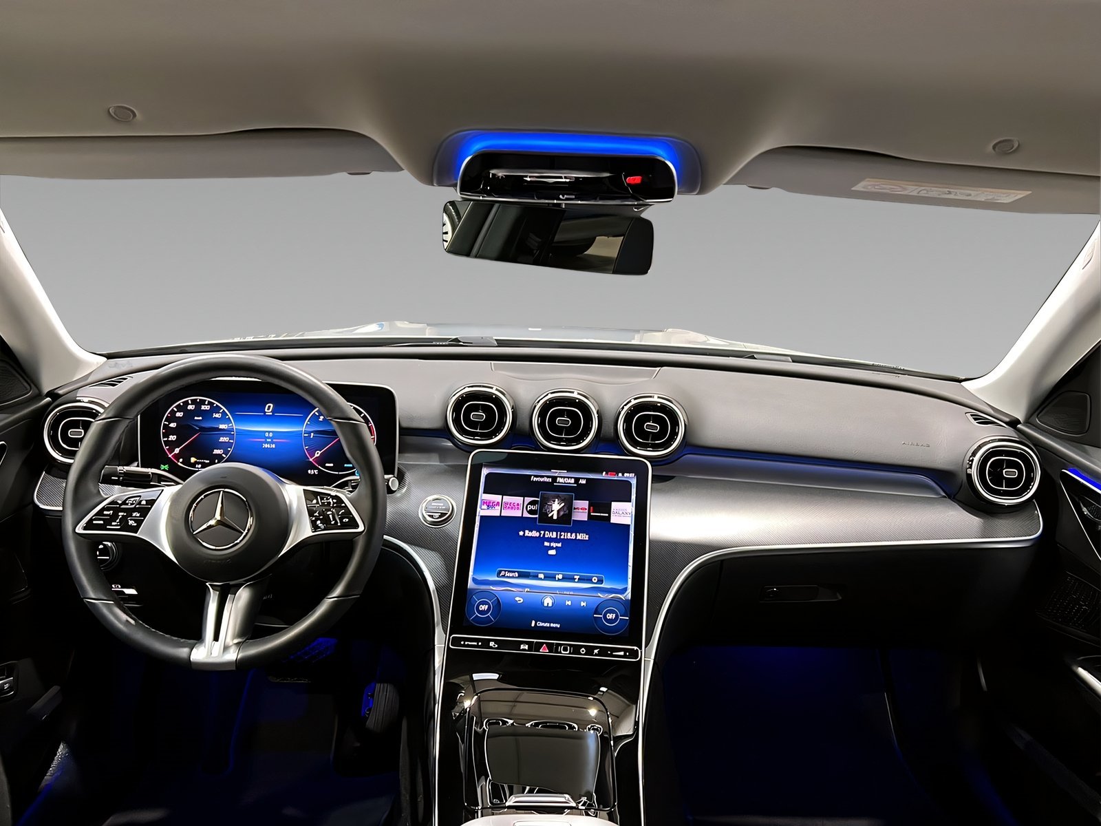 C 220 d AVANTGARDE+LED+Kam+CarPlay+TotW+LrHz+AHK Bild 11