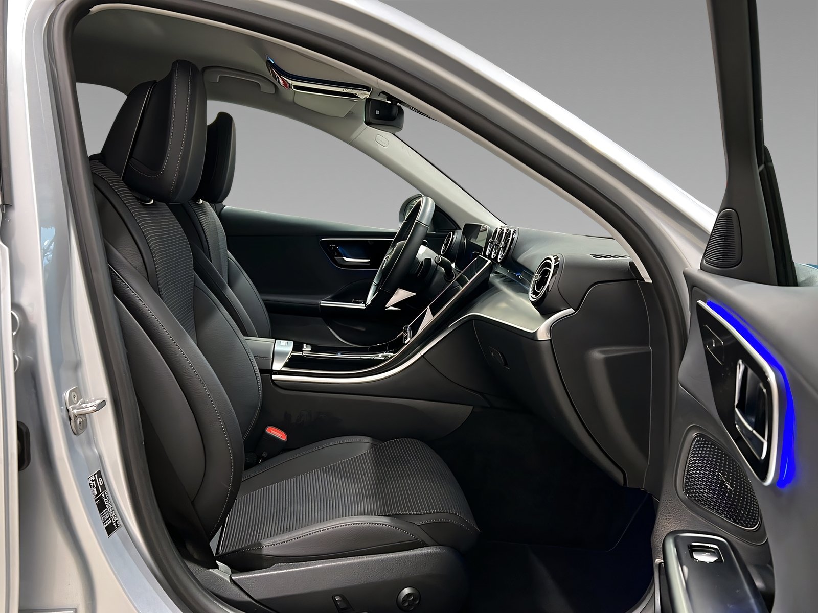 C 220 d AVANTGARDE+LED+Kam+CarPlay+TotW+LrHz+AHK Bild 12