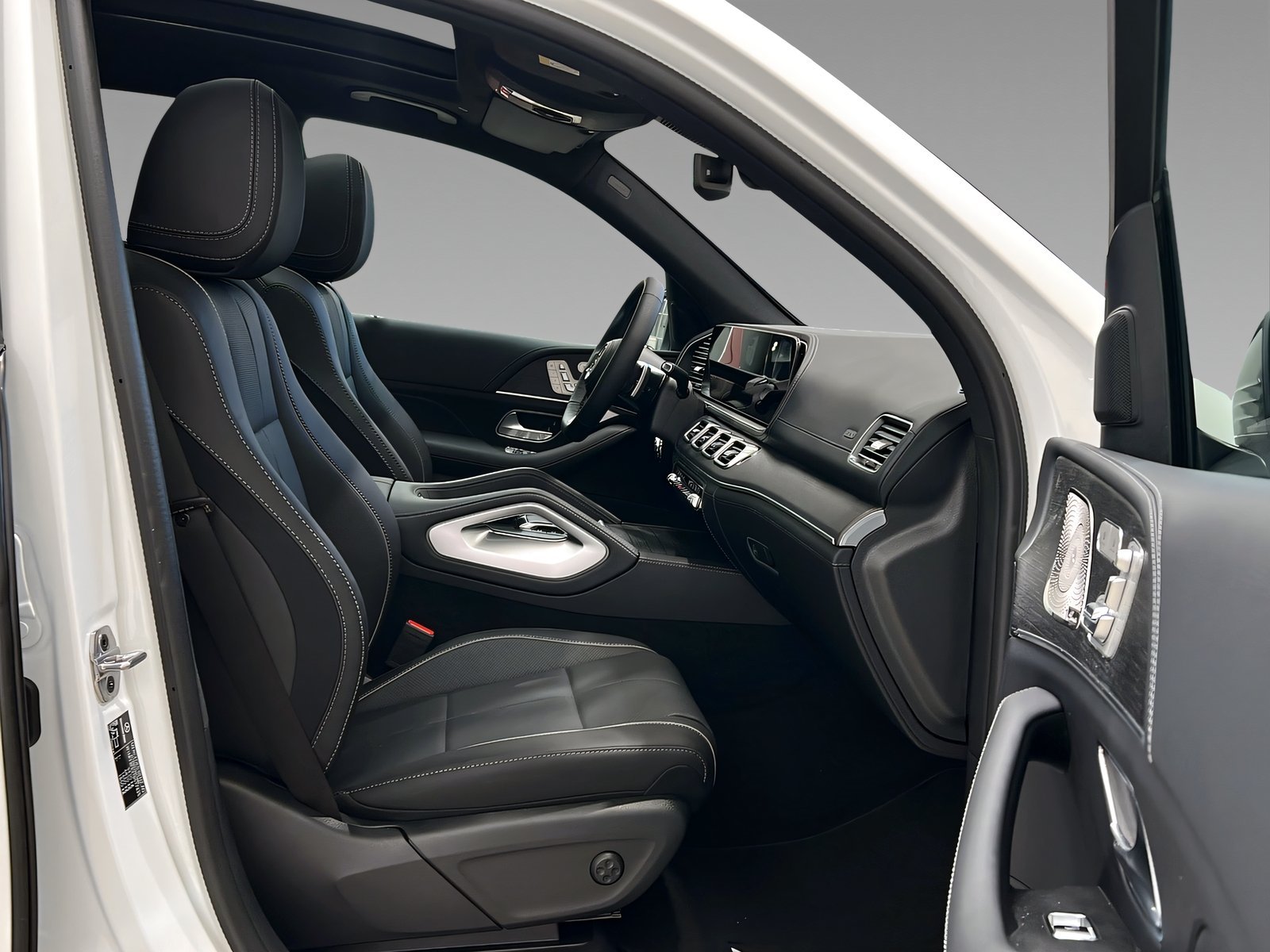 GLS 580 4M AMG+DIST+7-Sitz+Burm+StHz+HuD+AHK+360 Bild 12