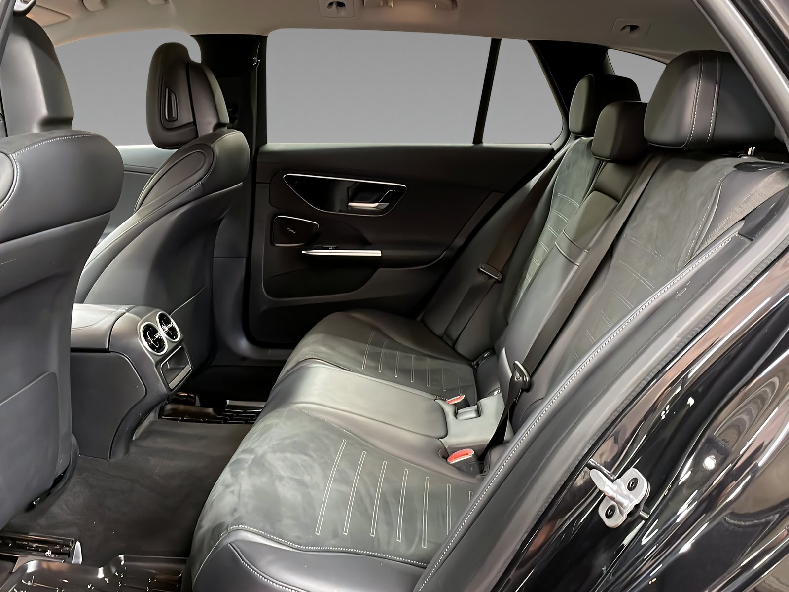 C 300 e T AMG+LED+DISTR+NIGHT+Kamera+CarPlay+AHK Bild 10