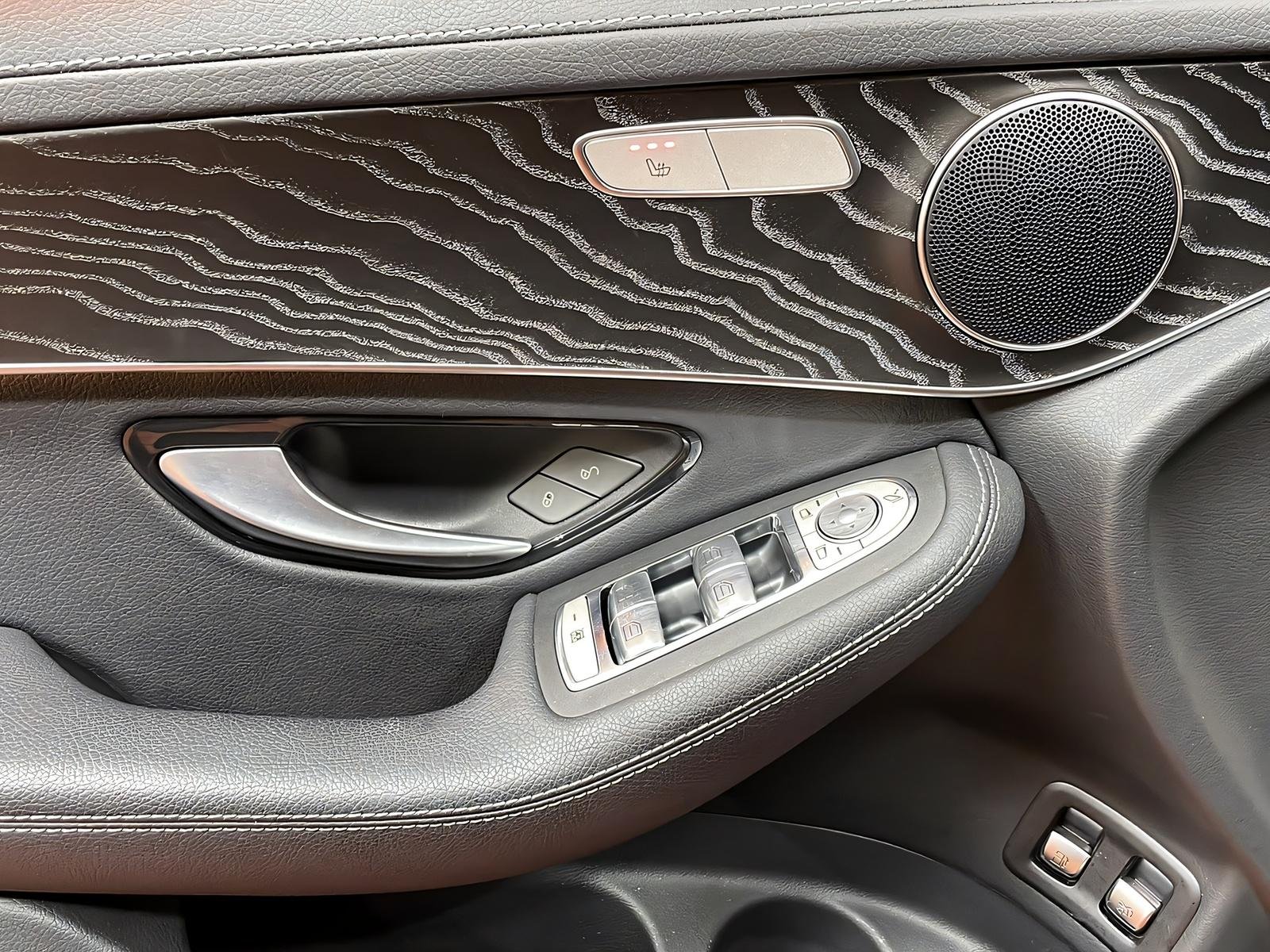 GLC 300e 4M Coupé EASY-PACK+CarPlay+Ambi+AHK+Kam Bild 13