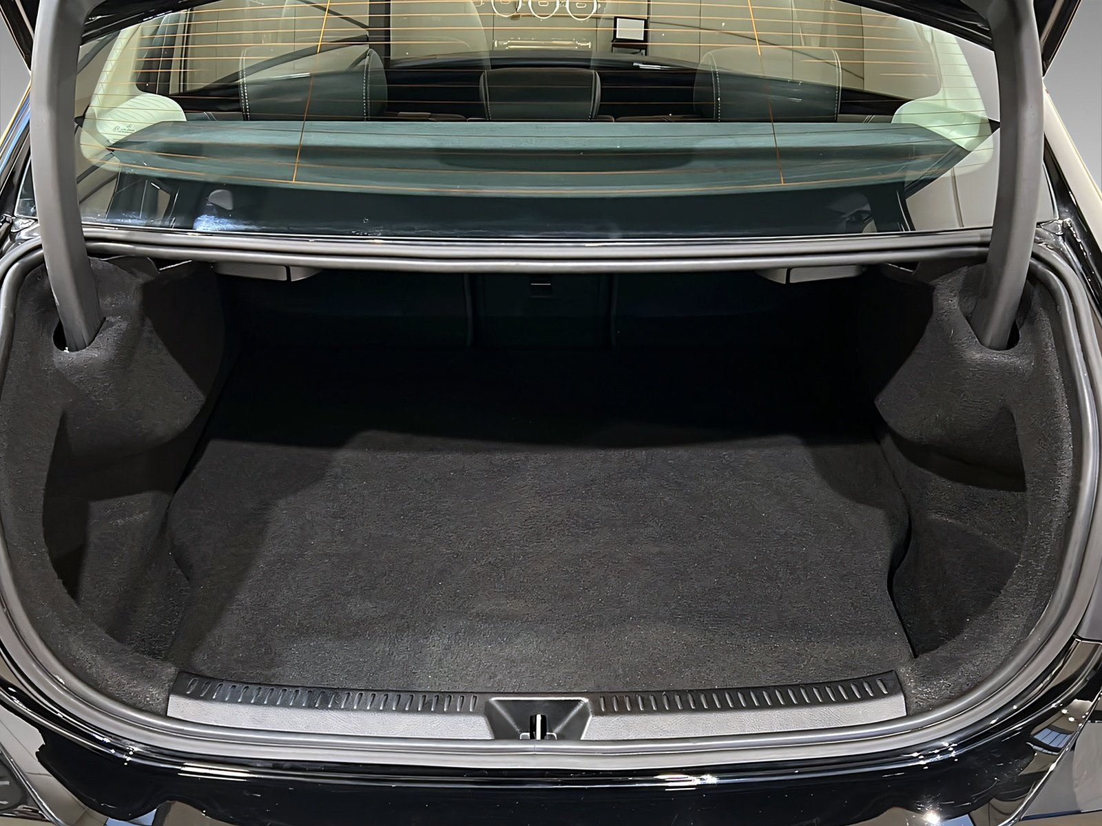 A 250 e Limousine Style+Keyless+CarPlay+DAB+Kam Bild 8