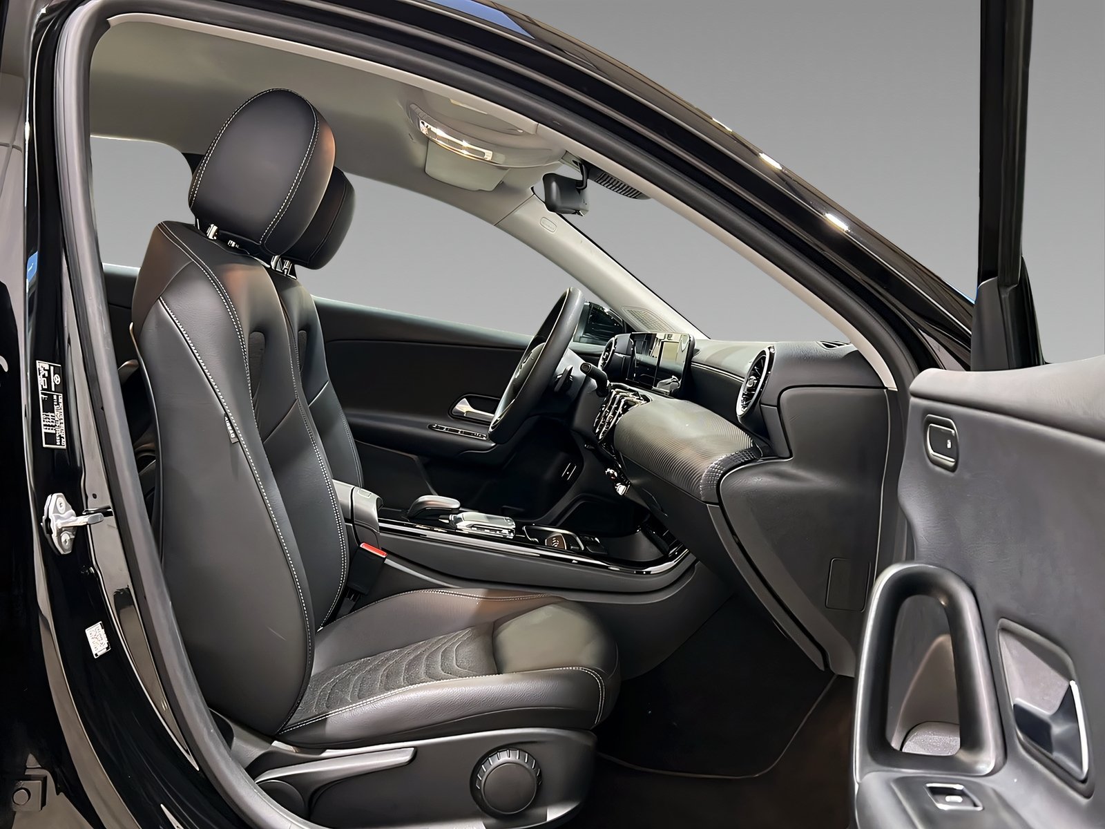 A 250 e Limousine Style+Keyless+CarPlay+DAB+Kam Bild 12