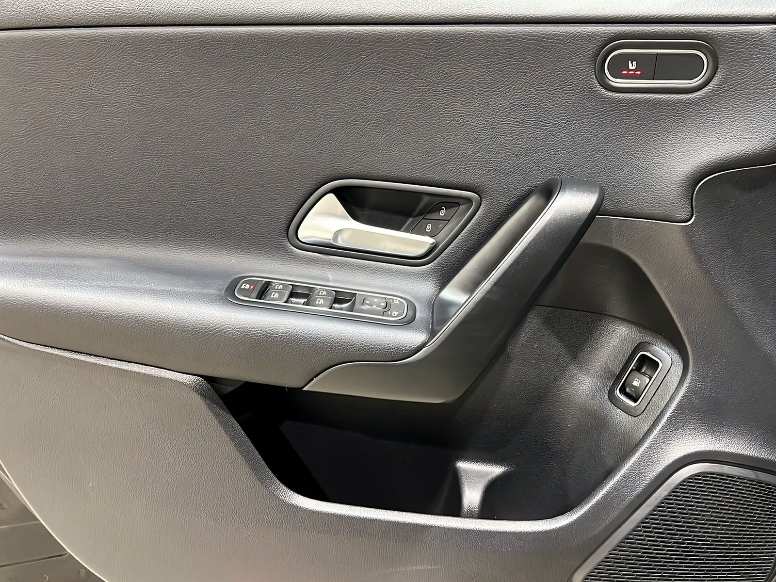 A 250 e Limousine Style+Keyless+CarPlay+DAB+Kam Bild 13