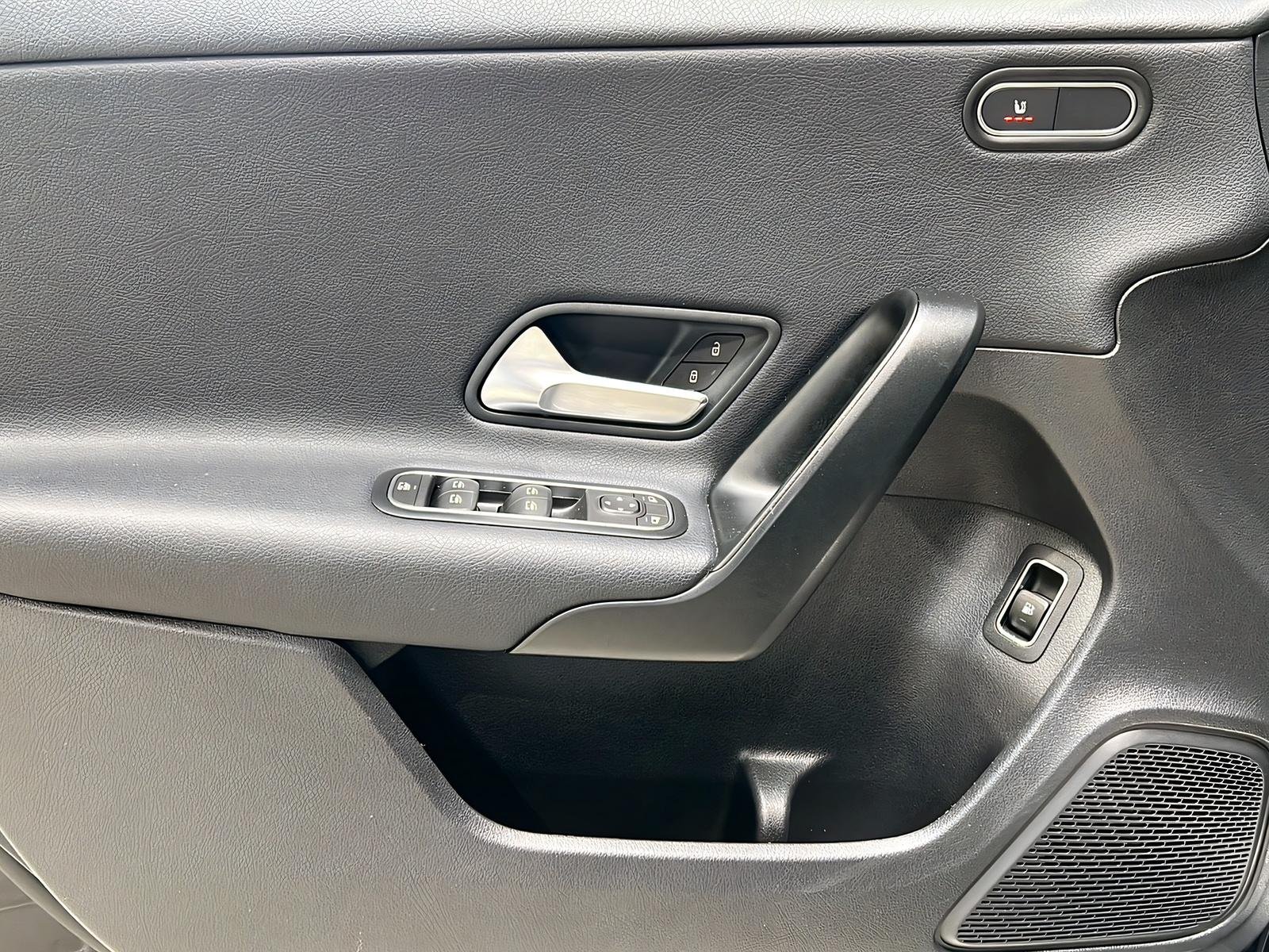 A 250 e Limousine STYLE+Kame+CarPlay+Keyless+DAB Bild 14