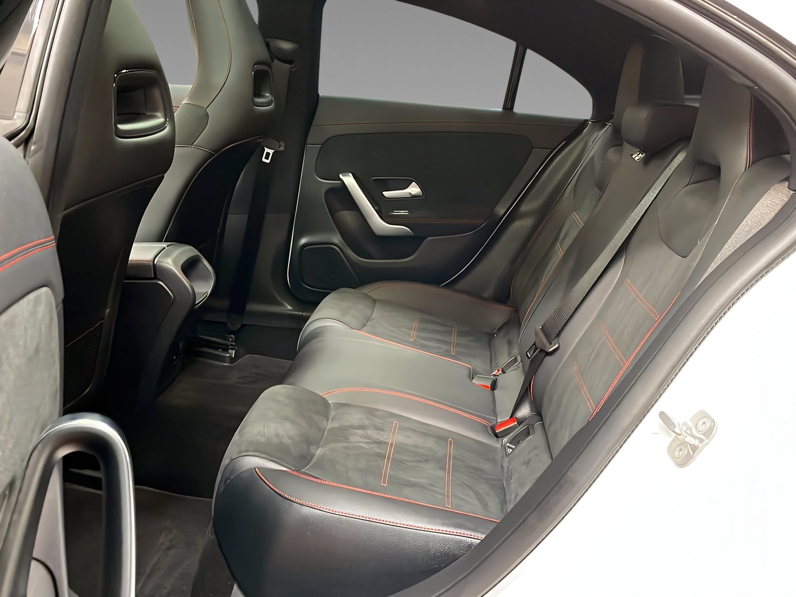 CLA 200 AMG+LED+NIGHT+Kamera+Ambiente+Pano+TotW Bild 10