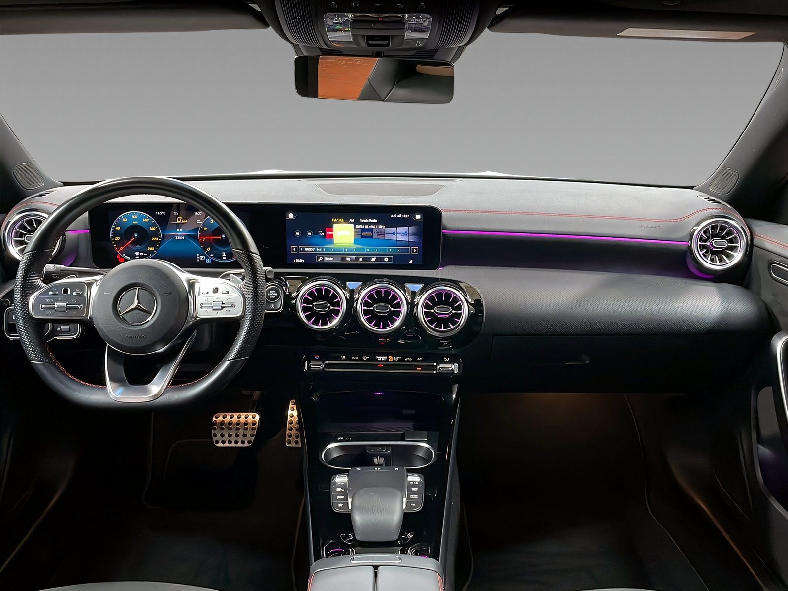 CLA 200 AMG+LED+NIGHT+Kamera+Ambiente+Pano+TotW Bild 11