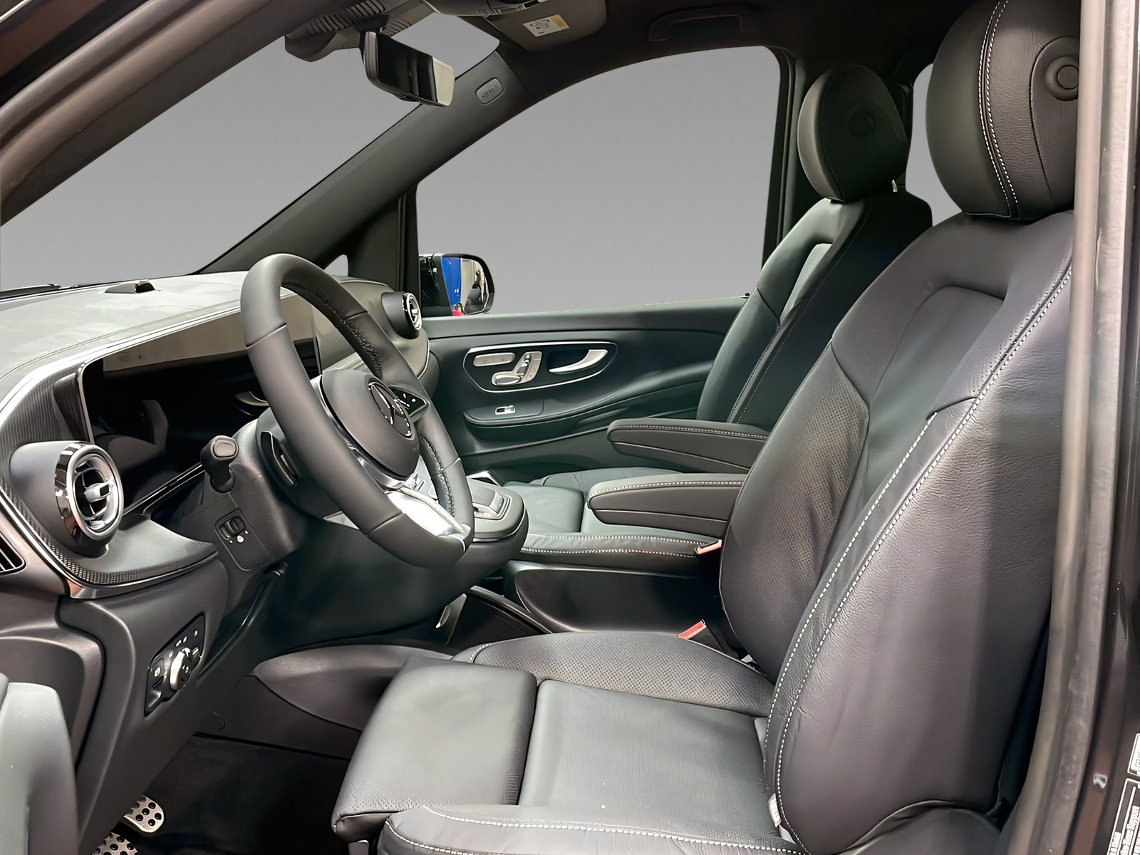 V 300 d 4x4 AVANTG lang+AMG+PANO+Burm+AHK Bild 8