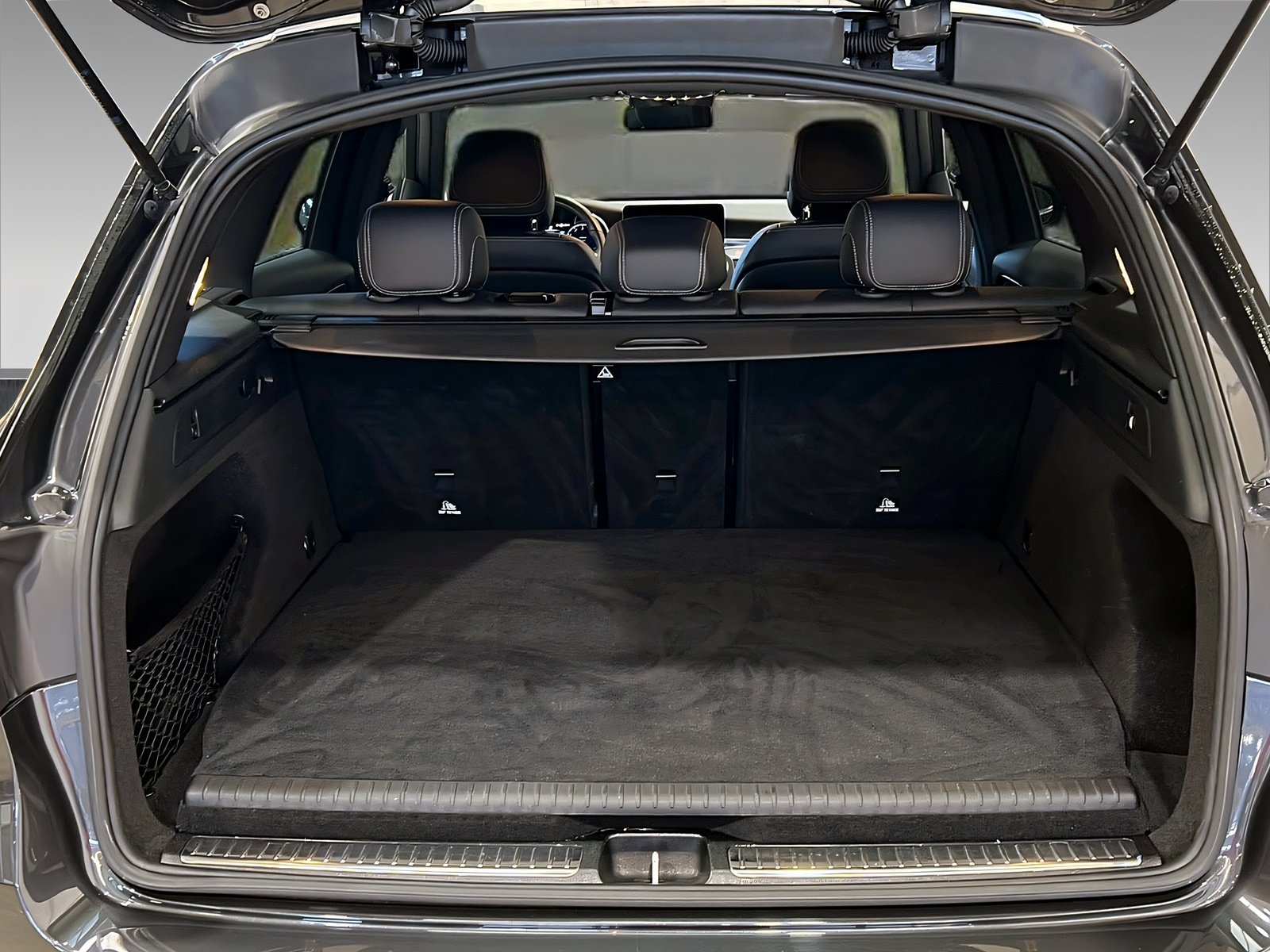 GLC 300 de LED+DISTRONIC+TotW+AHK+AMG-Interieur Bild 8