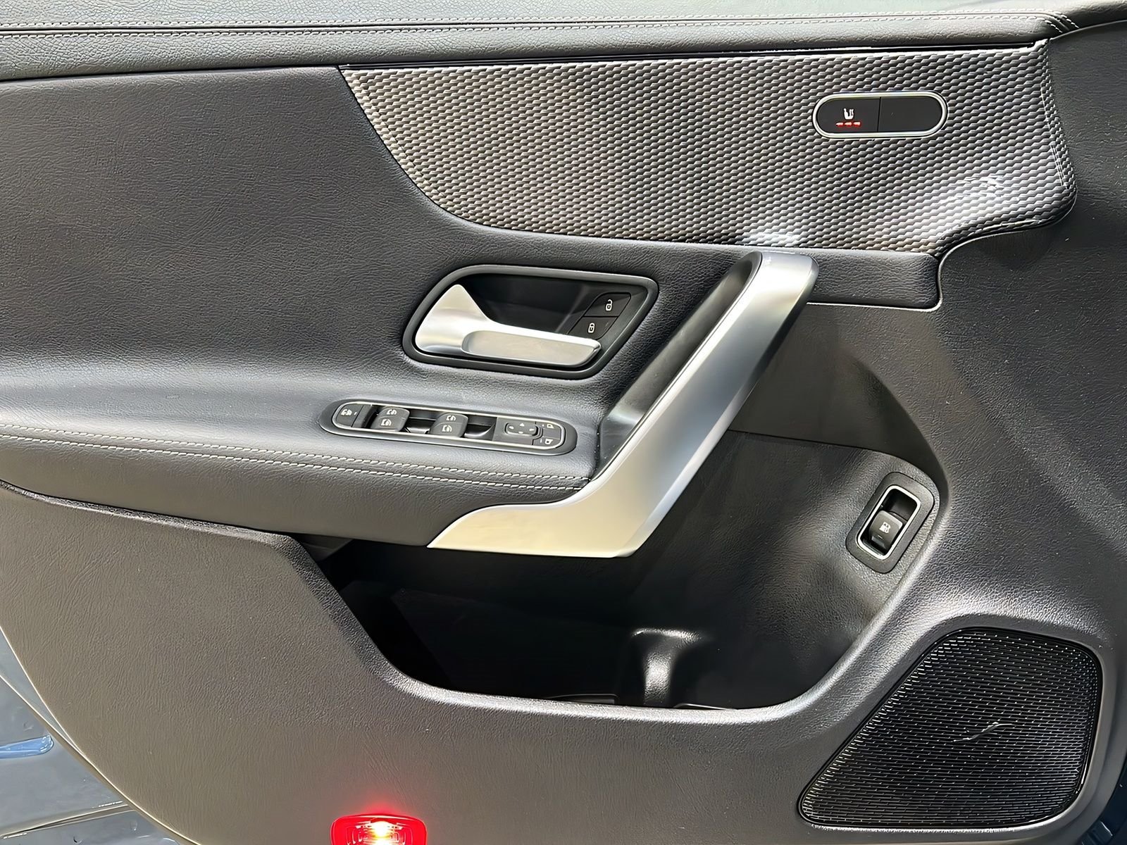 CLA 250 e SB PROGRESSIVE+LED+Kamera+CarPlay+DAB Bild 13