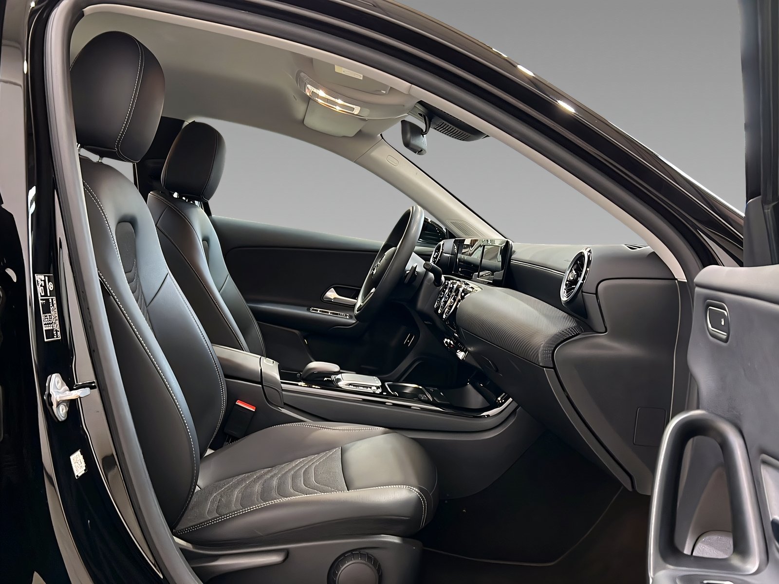 A 250 e Limousine STYLE+Kamera+CarPlay+SHz+DAB Bild 12