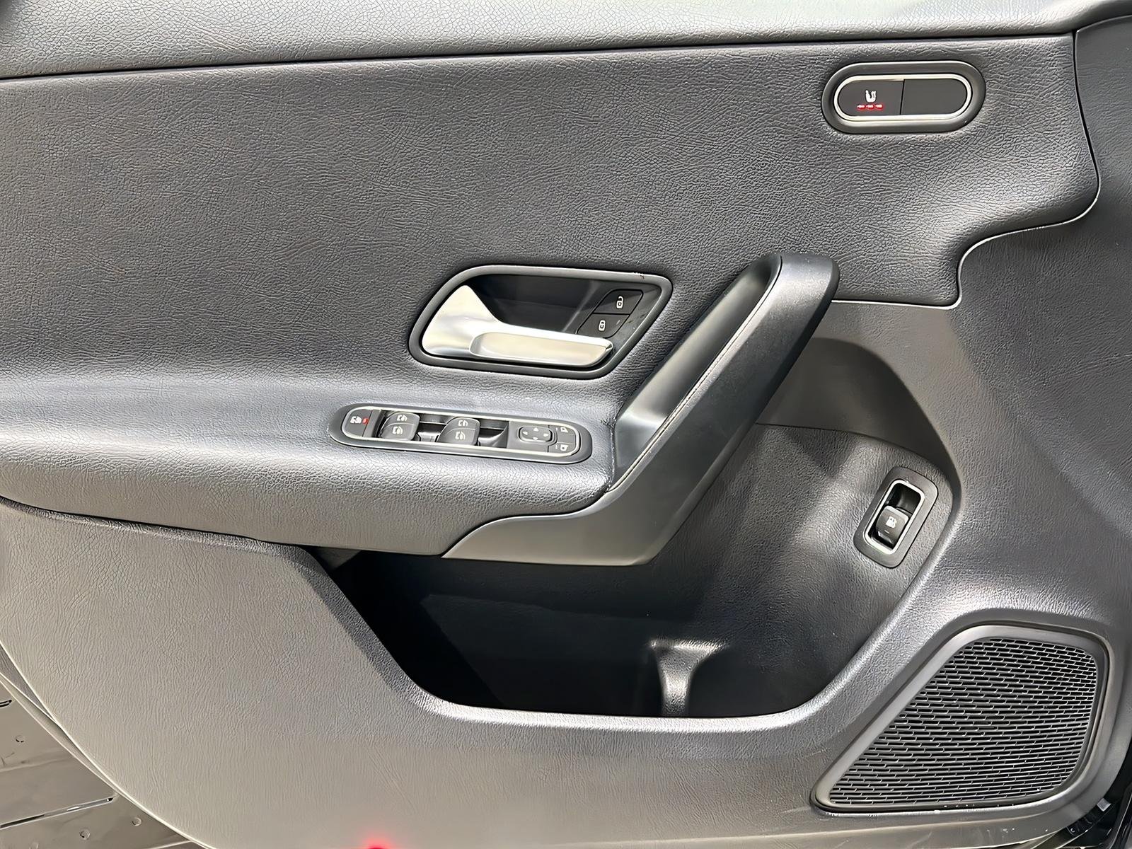 A 250 e Limousine STYLE+Kamera+CarPlay+SHz+DAB Bild 13