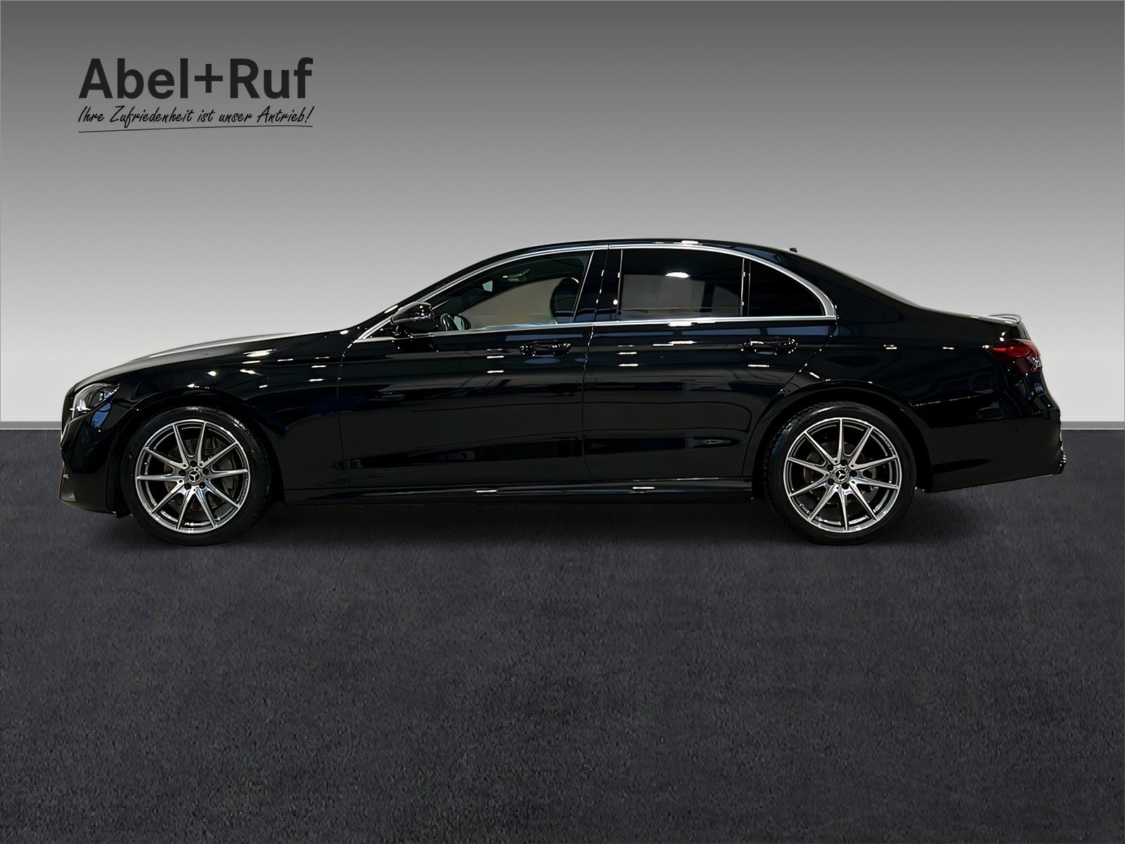 E 220 AMG Distr+Pano+360°+Burmester+LED+63 Optik Bild 5