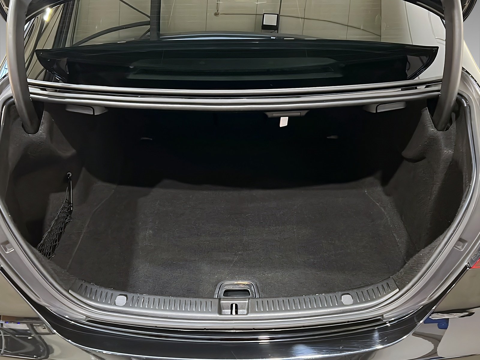 E 220 AMG Distr+Pano+360°+Burmester+LED+63 Optik Bild 8