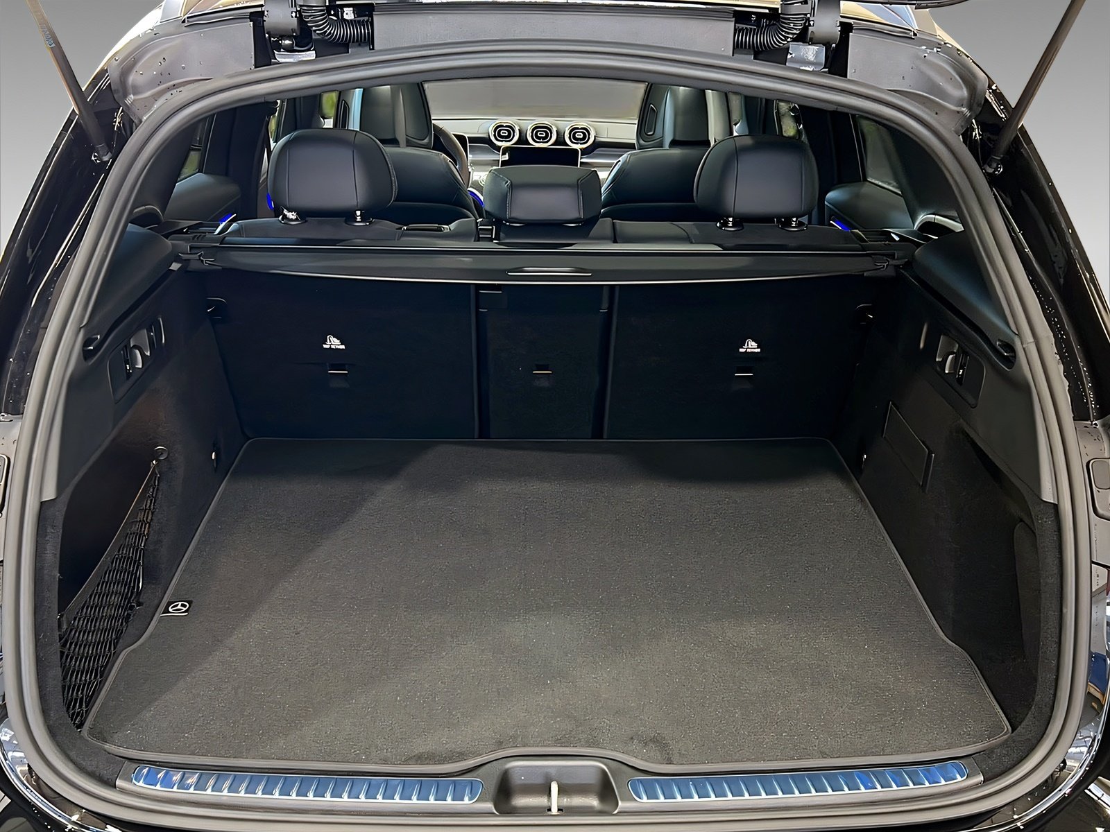 GLC 450 d 4M. AMG+DISTRO+Pano+AHK+Burme+360° Bild 6