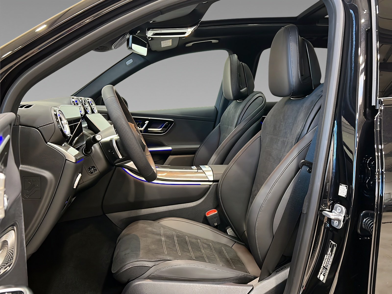 GLC 450 d 4M. AMG+DISTRO+Pano+AHK+Burme+360° Bild 8