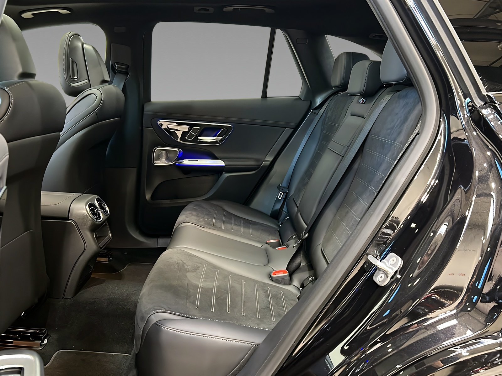GLC 450 d 4M. AMG+DISTRO+Pano+AHK+Burme+360° Bild 9