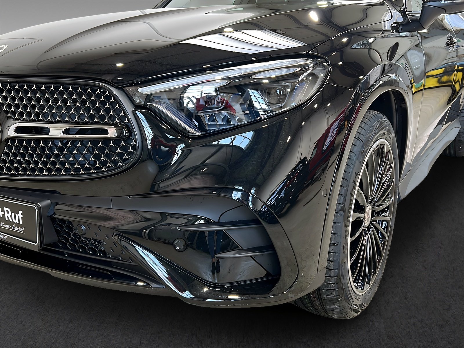 GLC 450 d 4M AMG+DIGITAL+DISTR+Burm+StHz+AHK+360 Bild 15