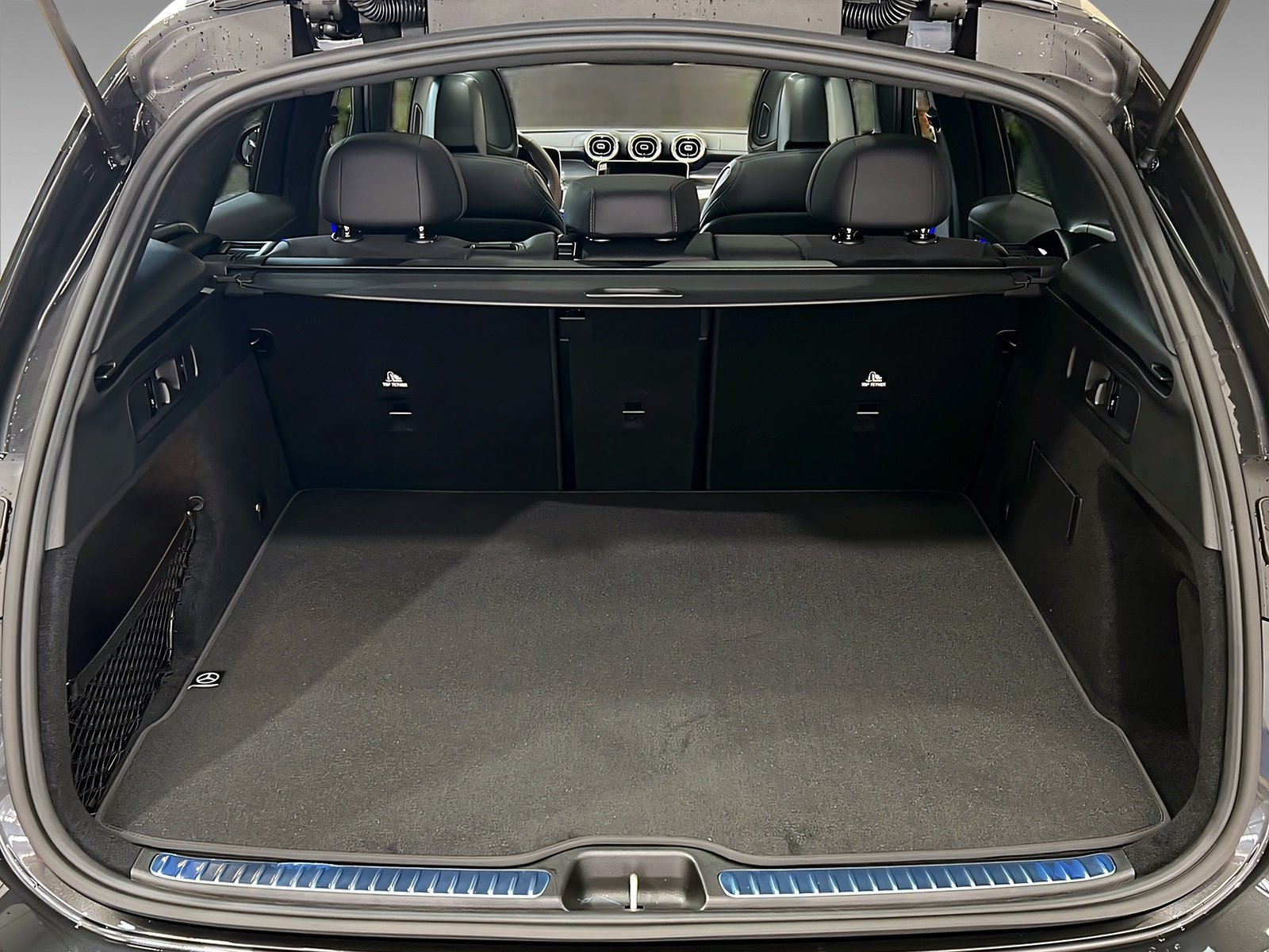 GLC 450 d 4M AMG+DISTR+Burme+Memo+StHz+AHK+360° Bild 7