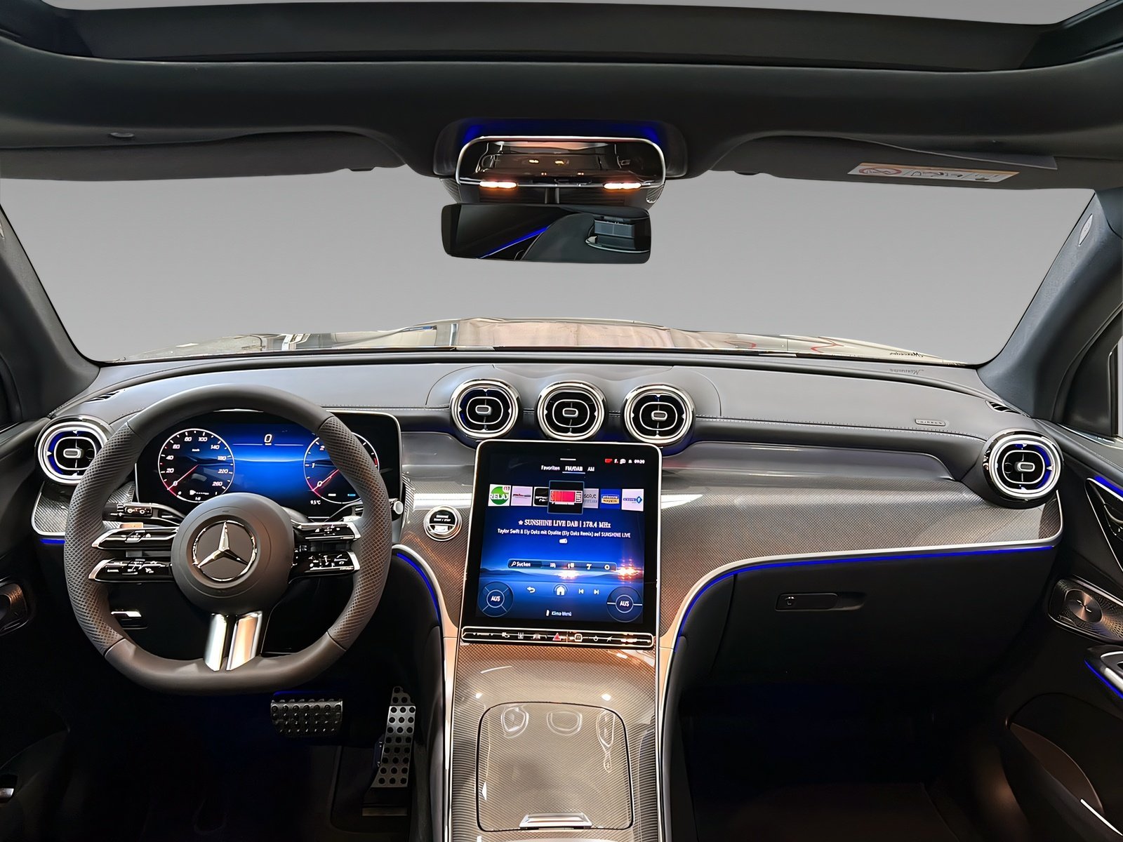 GLC 450 d 4M AMG+DISTR+Burme+Memo+StHz+AHK+360° Bild 10