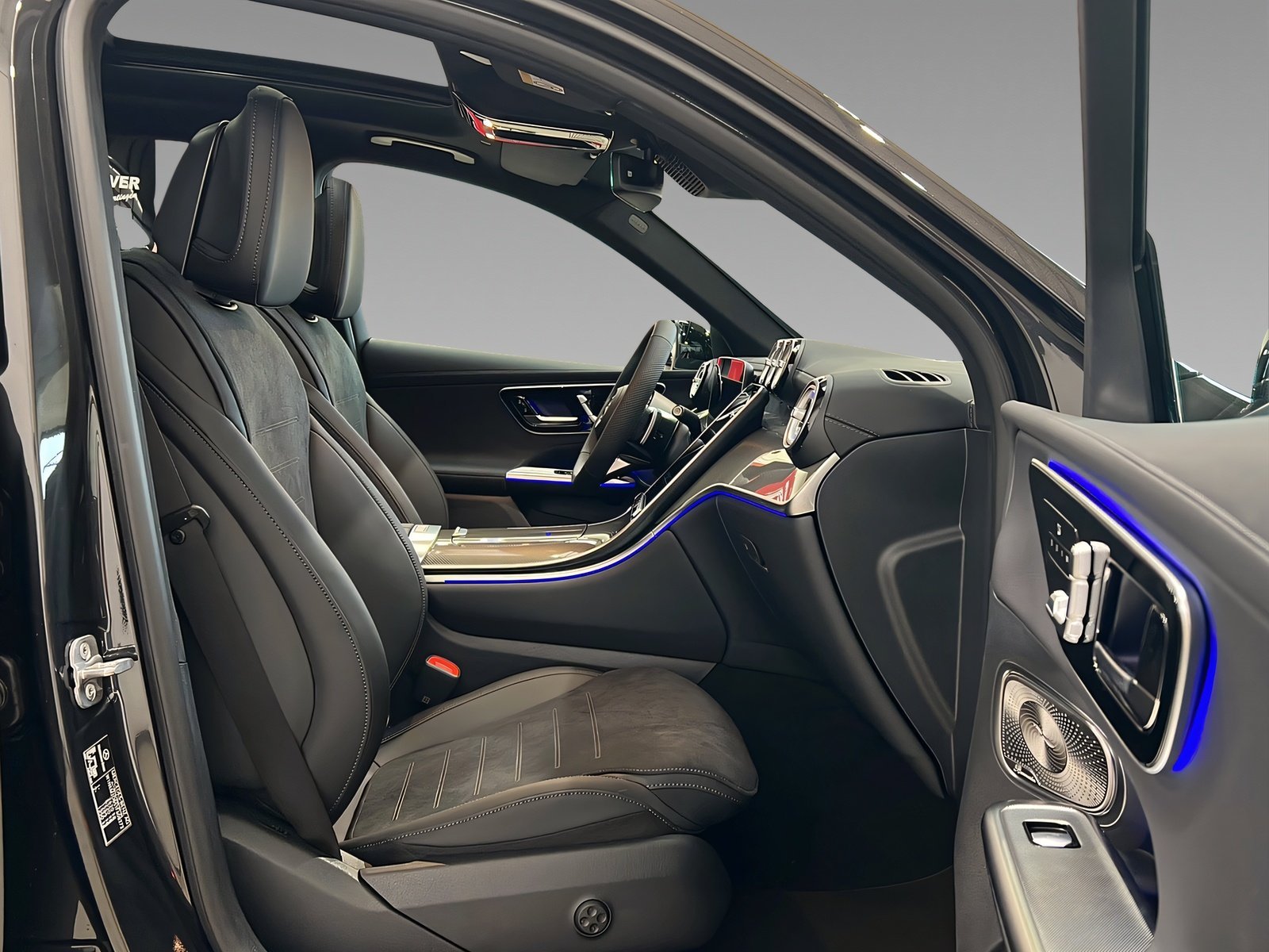 GLC 450 d 4M AMG+DISTR+Burme+Memo+StHz+AHK+360° Bild 14