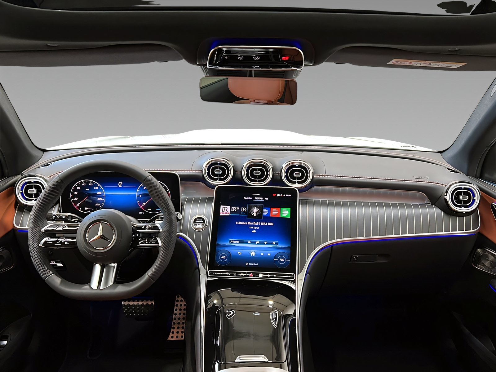 GLC 450 d 4M AMG+DISTR+NIGHT+Burme+Memo+AHK+360° Bild 10
