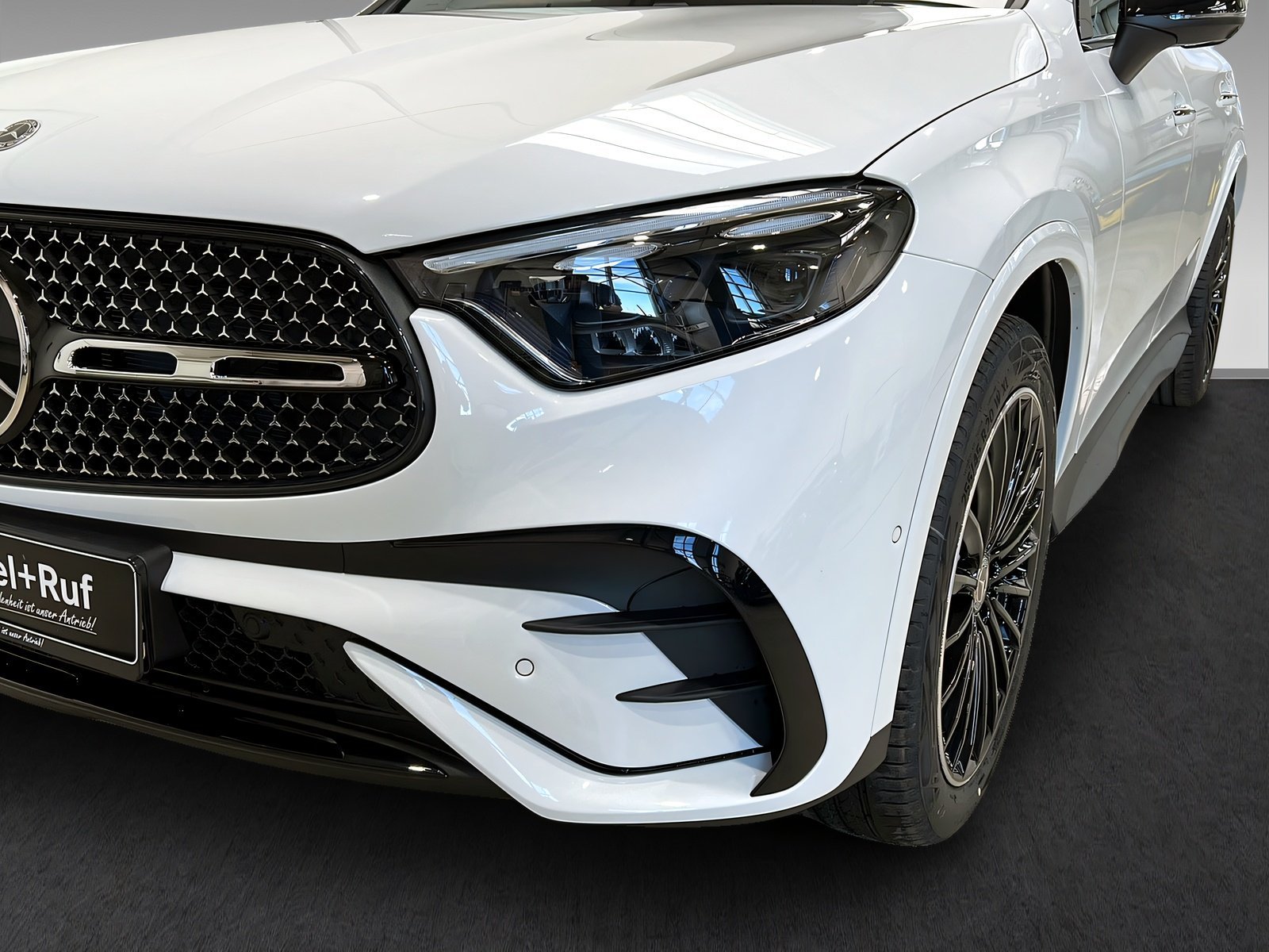 GLC 450 d 4M AMG+DISTR+NIGHT+Burme+Memo+AHK+360° Bild 15