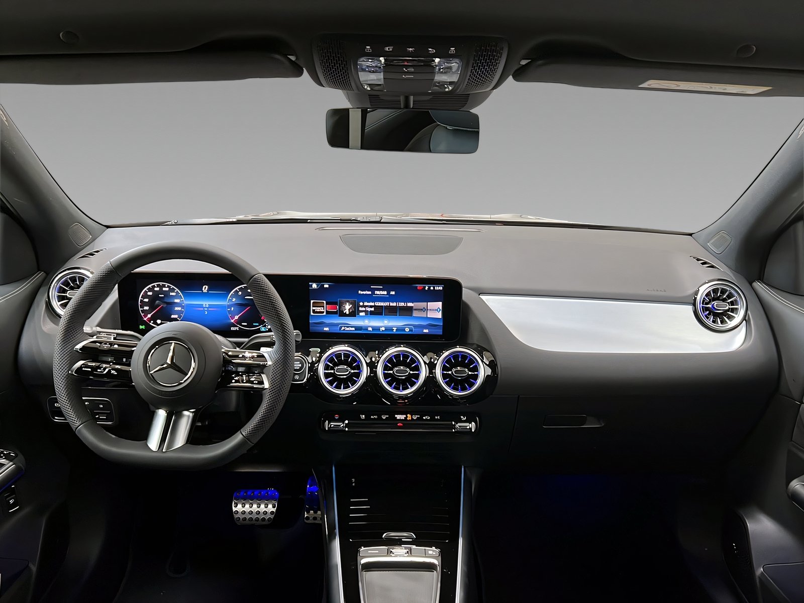 GLA 200 AMG+LED+NIGHT+Rückfahrkamera+Ambi+AHK Bild 10