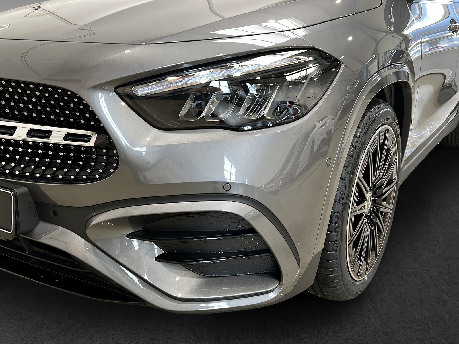 GLA 200 AMG+LED+NIGHT+Rückfahrkamera+Ambi+AHK Bild 15