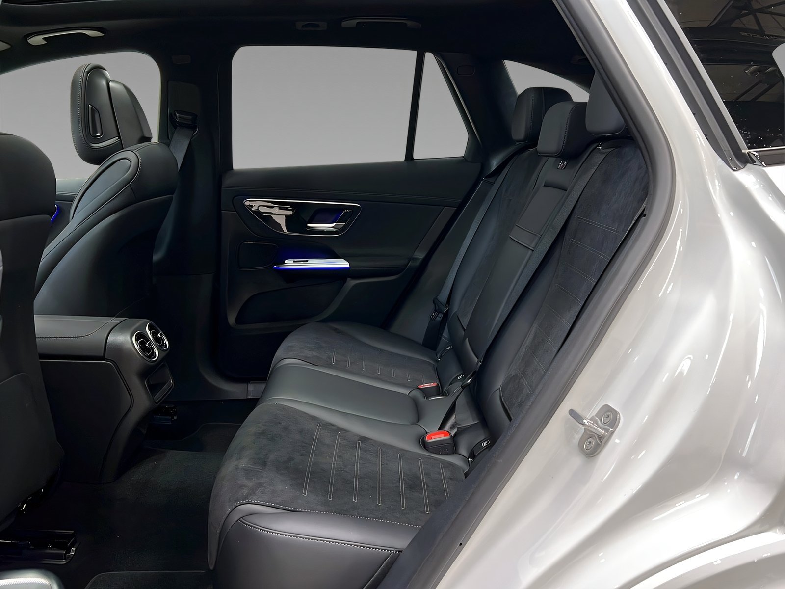 GLC 300 de 4M AMG+NIGHT+Memo+Pano+LrHz+AHK+360° Bild 9