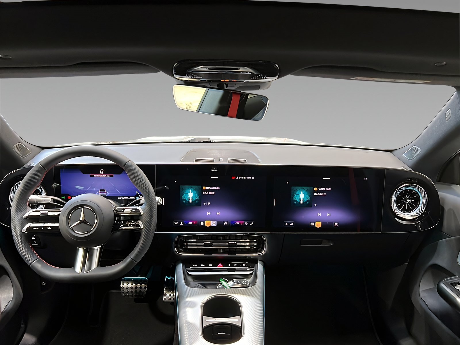 CLA 200 NEW_MODEL+AMG+Kamera+Pano+CarPlay+TotW Bild 10