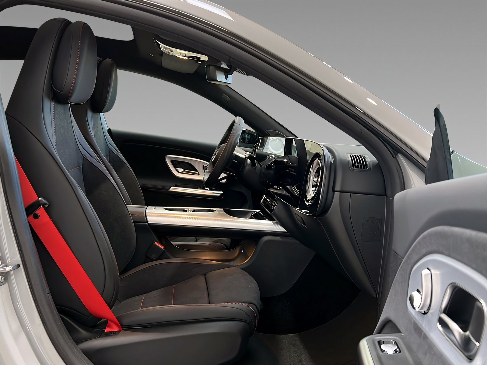 CLA 200 NEW_MODEL+AMG+Kamera+Pano+CarPlay+TotW Bild 14