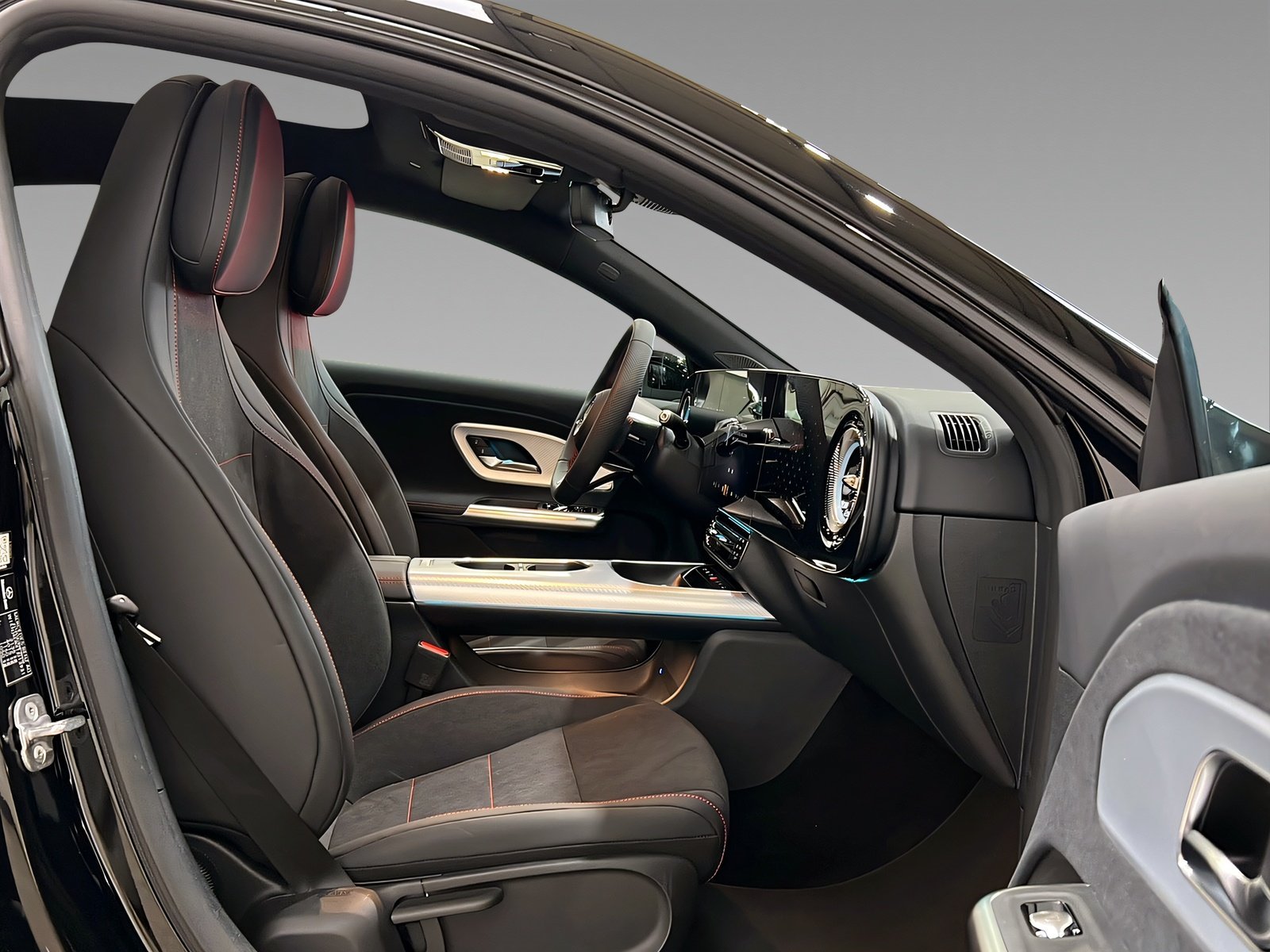 CLA 200 NEW_MODEL+AMG+LED+Kamera+Pano+Ambiente Bild 14