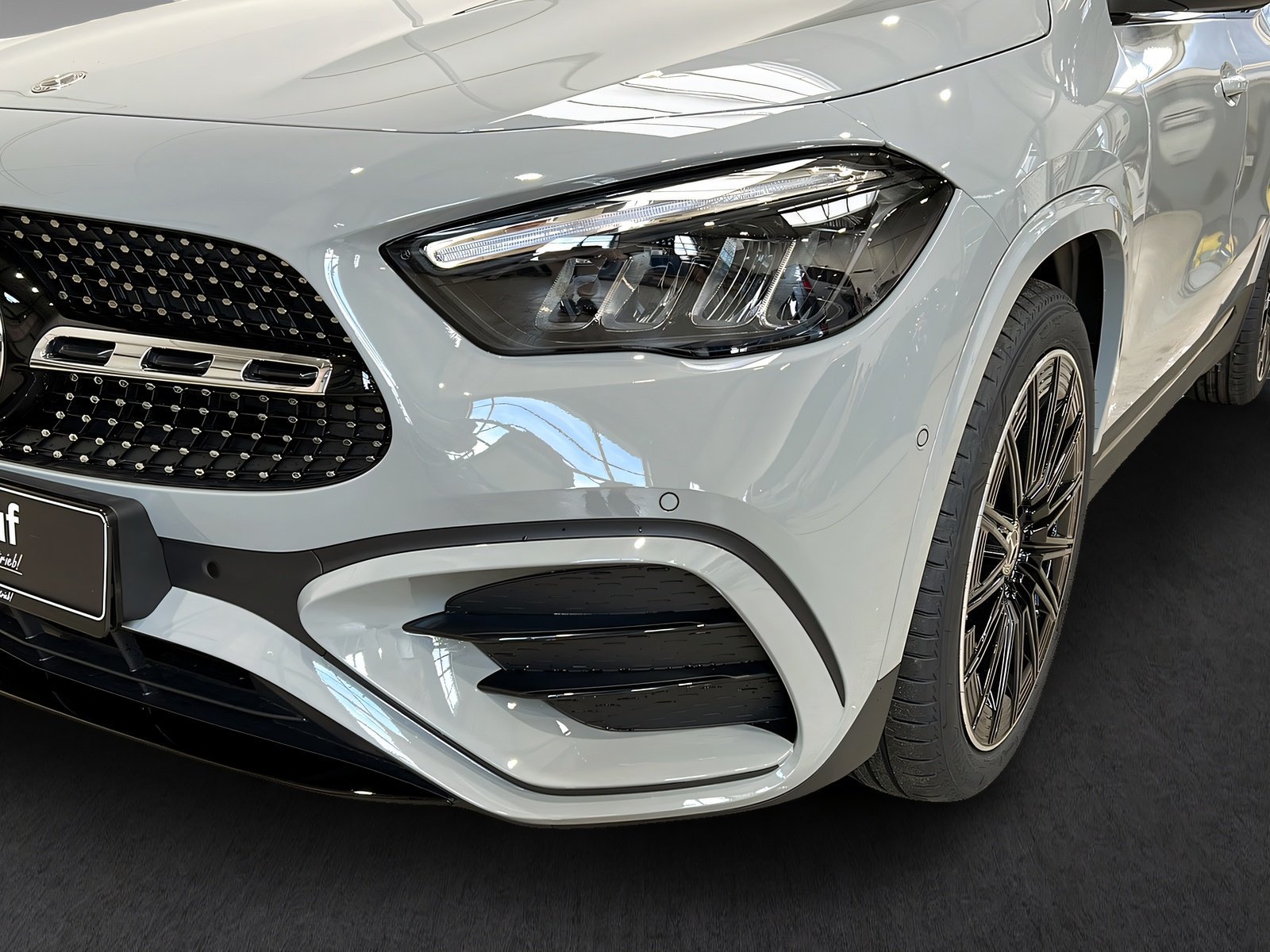 GLA 200 AMG+LED+Night+AHK+Ambi+TotW+20