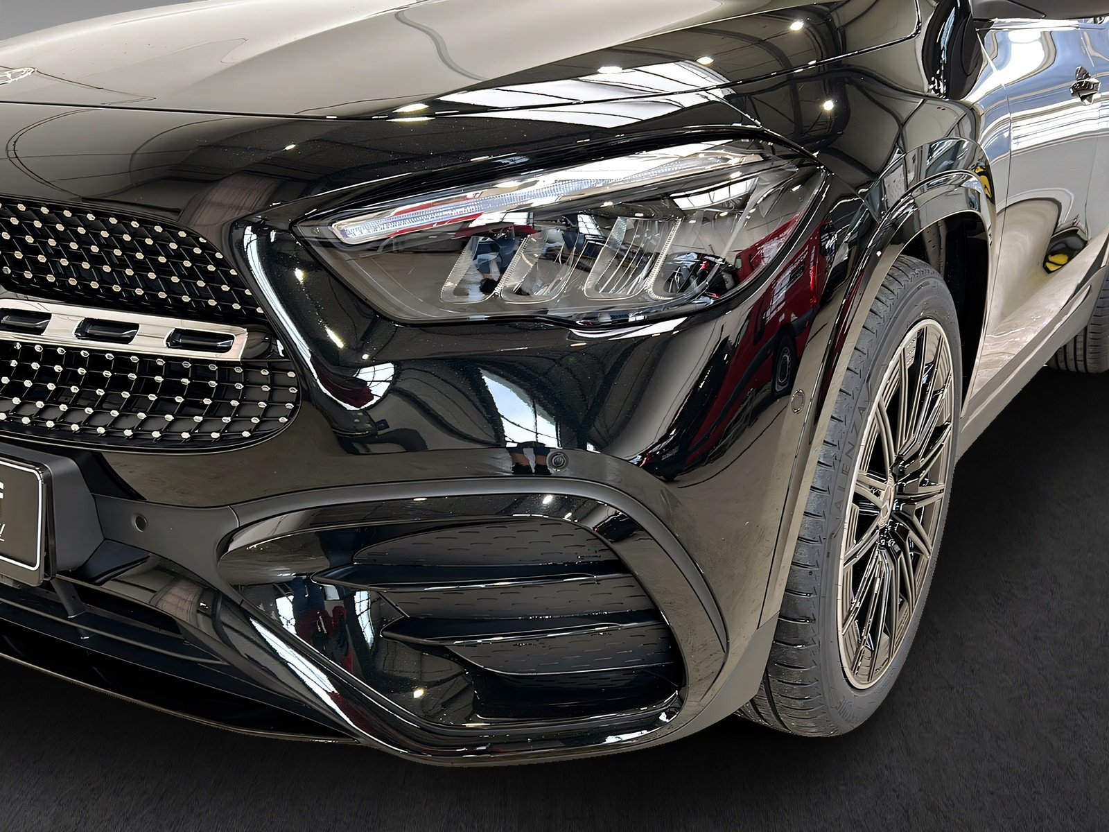 GLA 200 AMG+Night+TotW+LED+AHK+MBUX+20