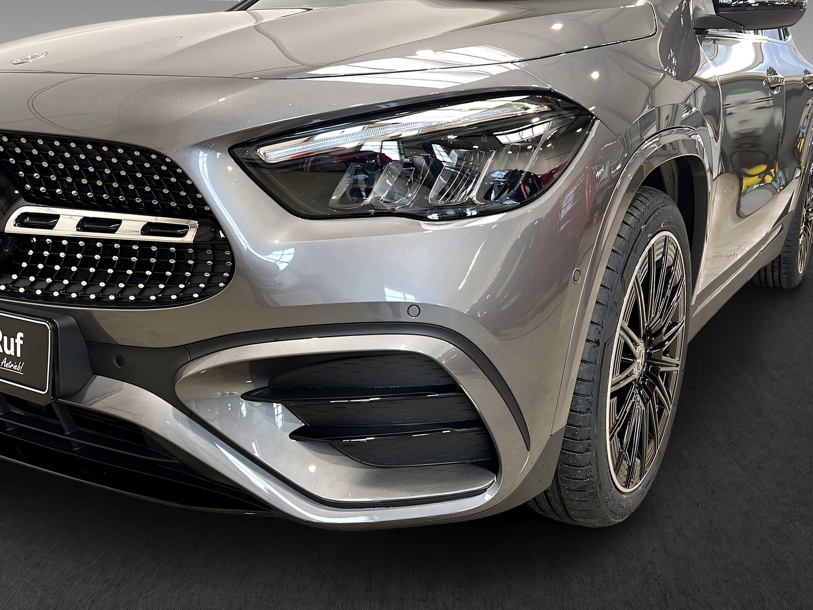 GLA 200 d AMG+Night+TotW+LED+MBUX+AHK+Ambi+SHZ Bild 11