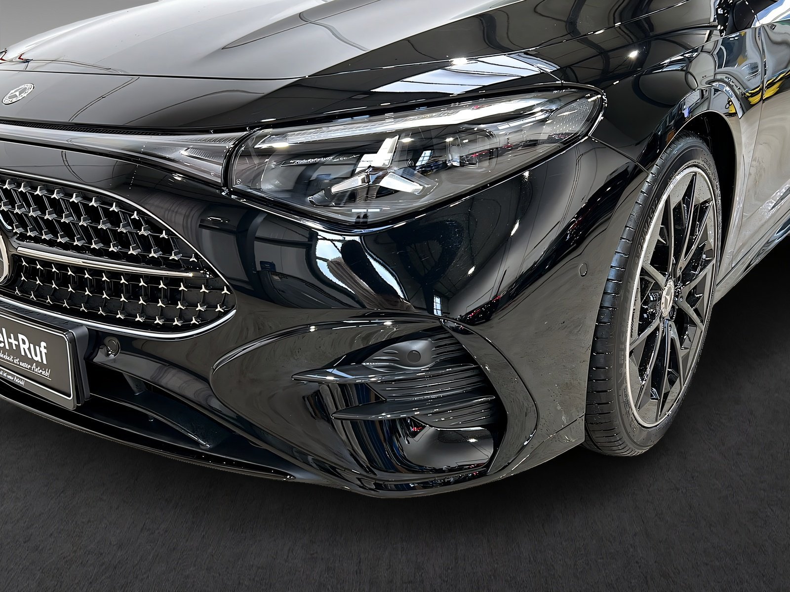 CLA 200 NEW_MODEL+AMG+LED+NIGHT+Kamera+Pano+Ambi Bild 15